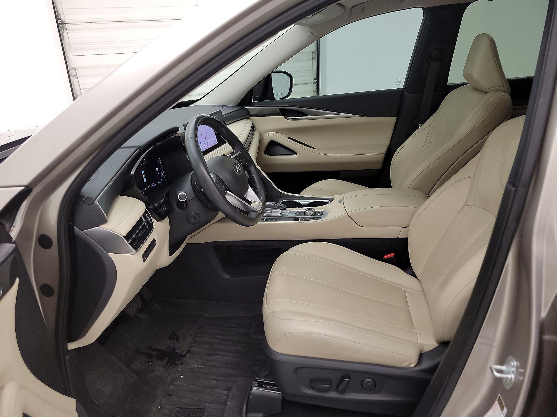 Thumbnail: 2023 INFINITI QX60 - 11