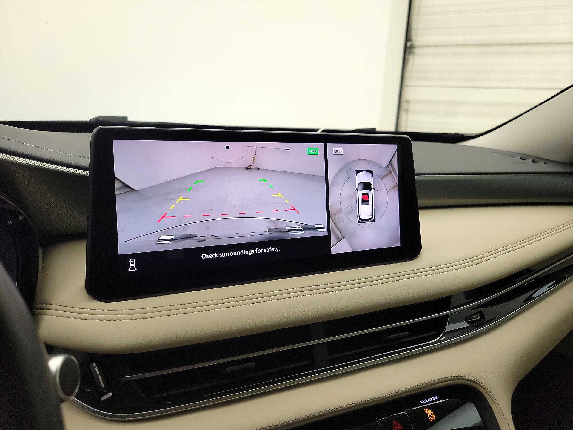 Thumbnail: 2023 INFINITI QX60 - 15