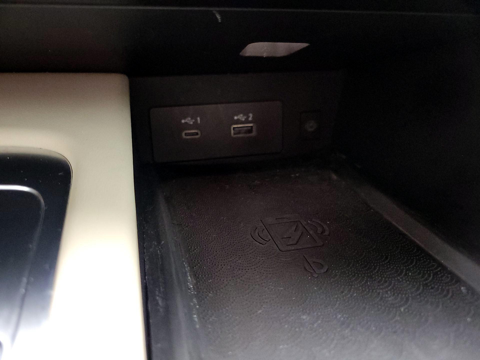 Thumbnail: 2023 INFINITI QX60 - 19