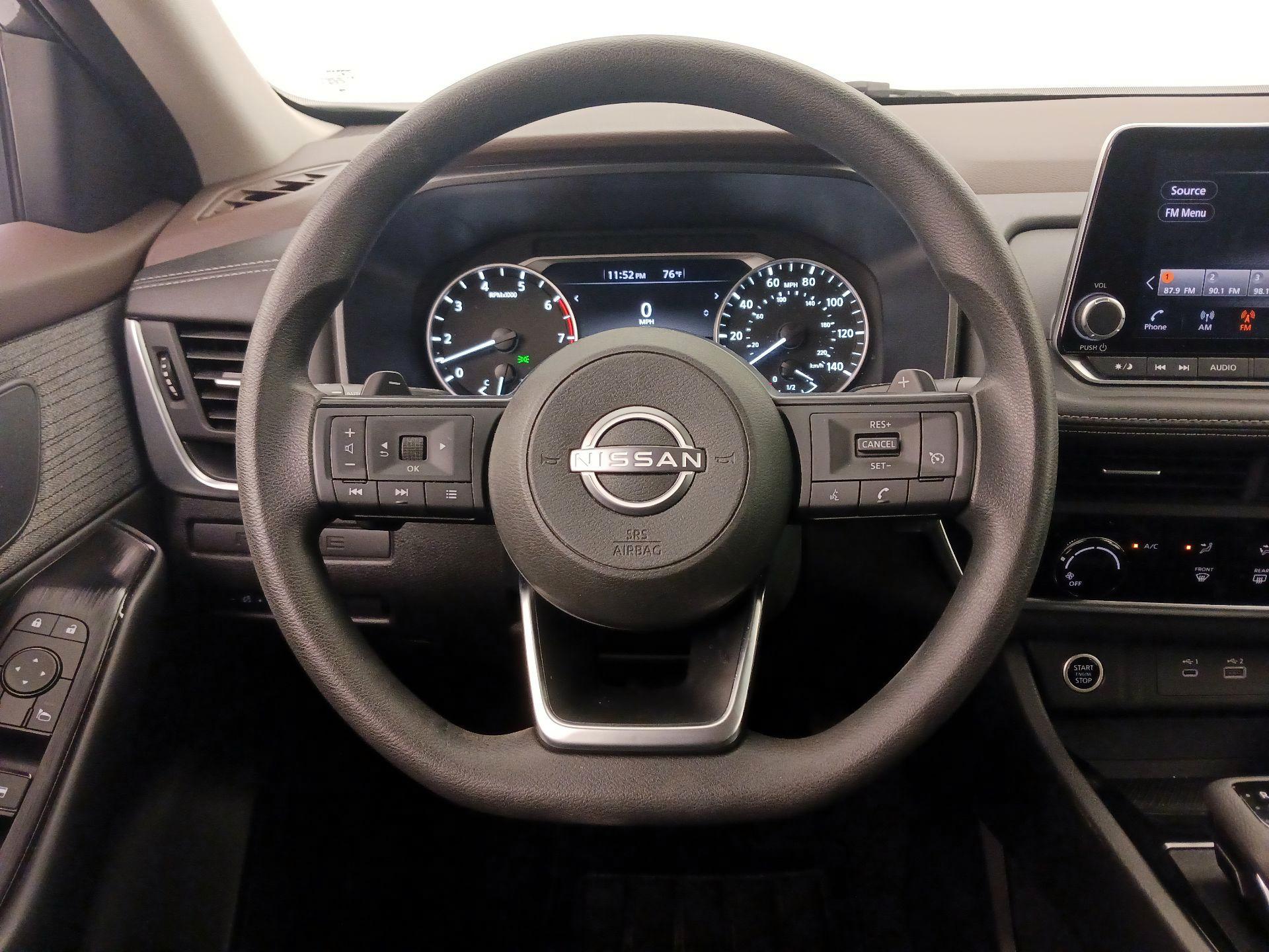 Thumbnail: 2023 Nissan Rogue - 10