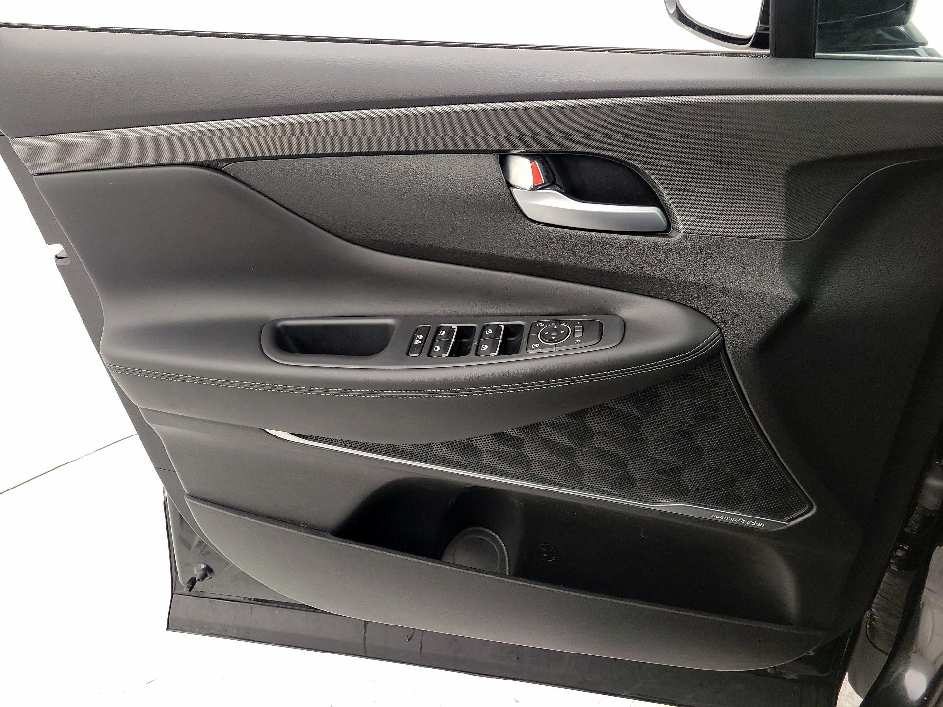 Thumbnail: 2023 Hyundai Santa Fe - 12