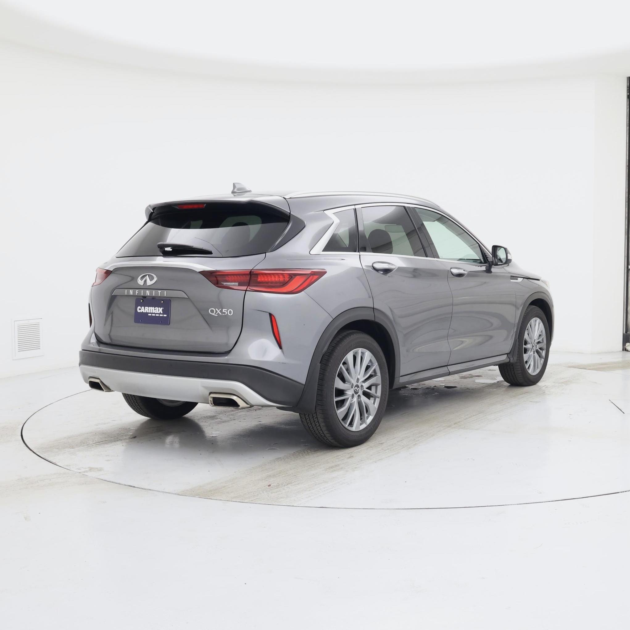 Thumbnail: 2023 INFINITI QX50 - 8