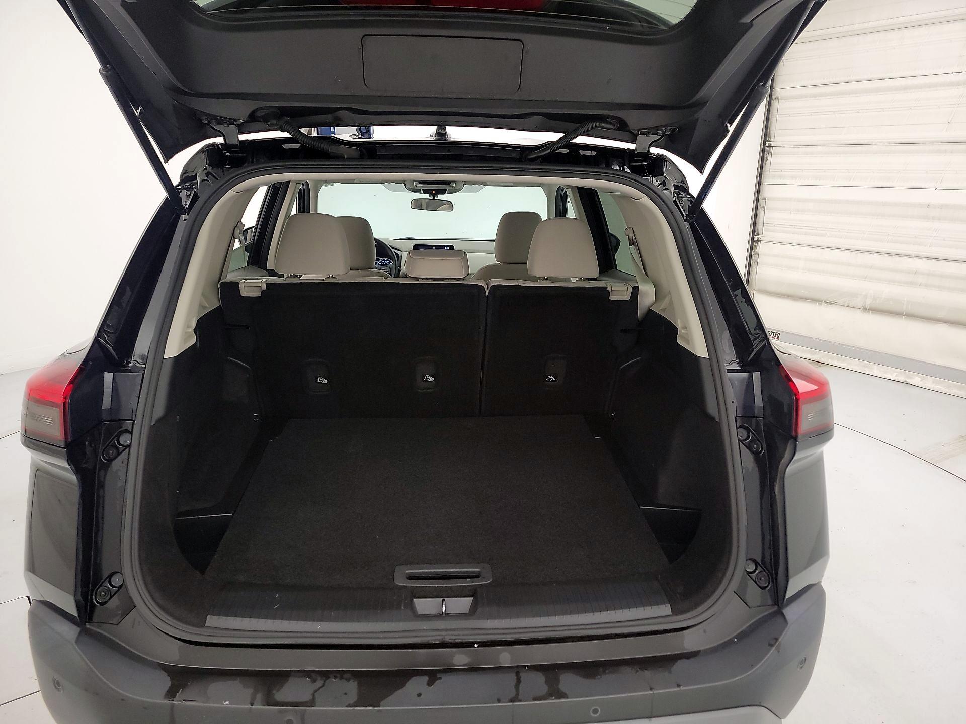 Thumbnail: 2023 Nissan Rogue - 16