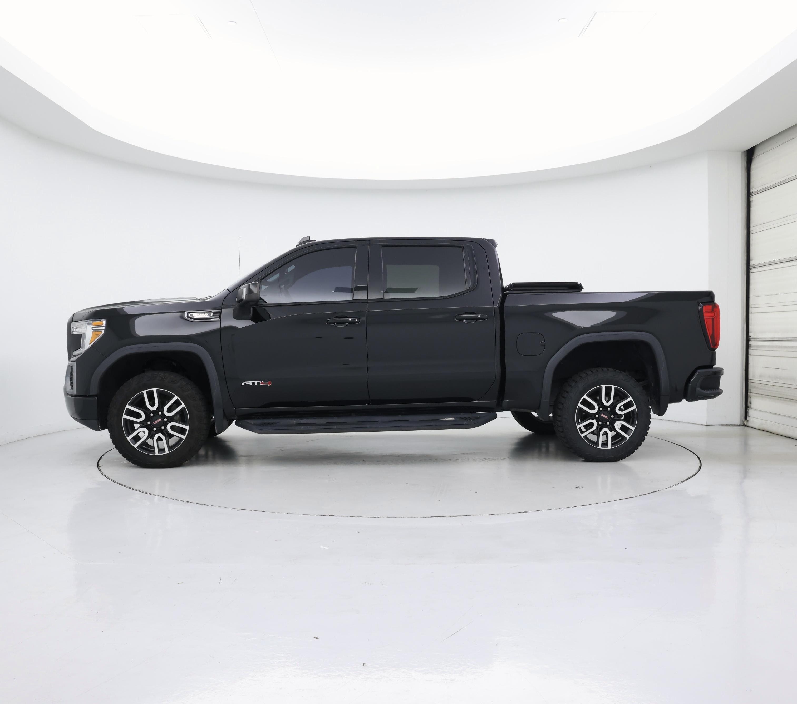 Thumbnail: 2021 GMC Sierra 1500 - 3