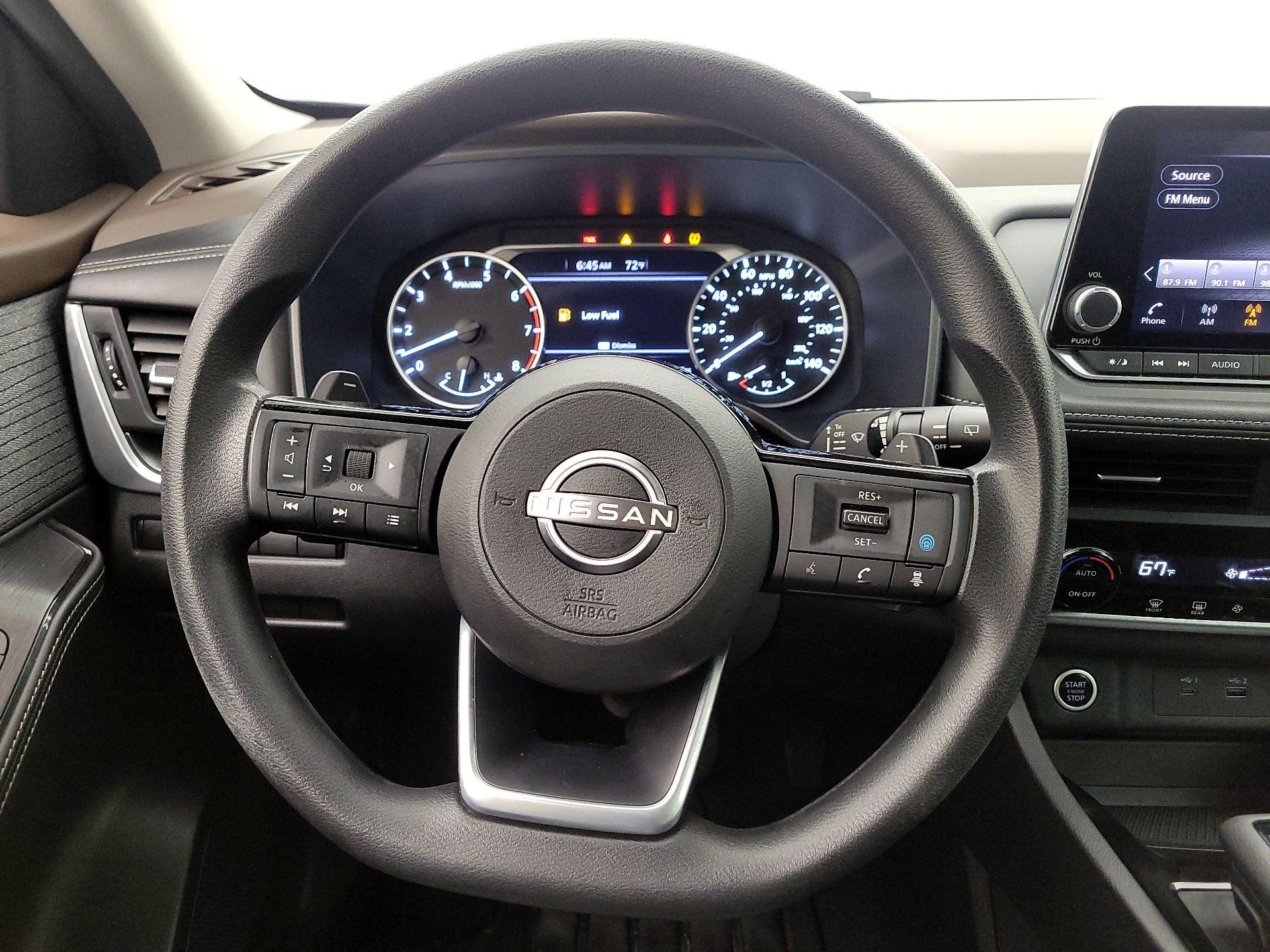 Thumbnail: 2023 Nissan Rogue - 10