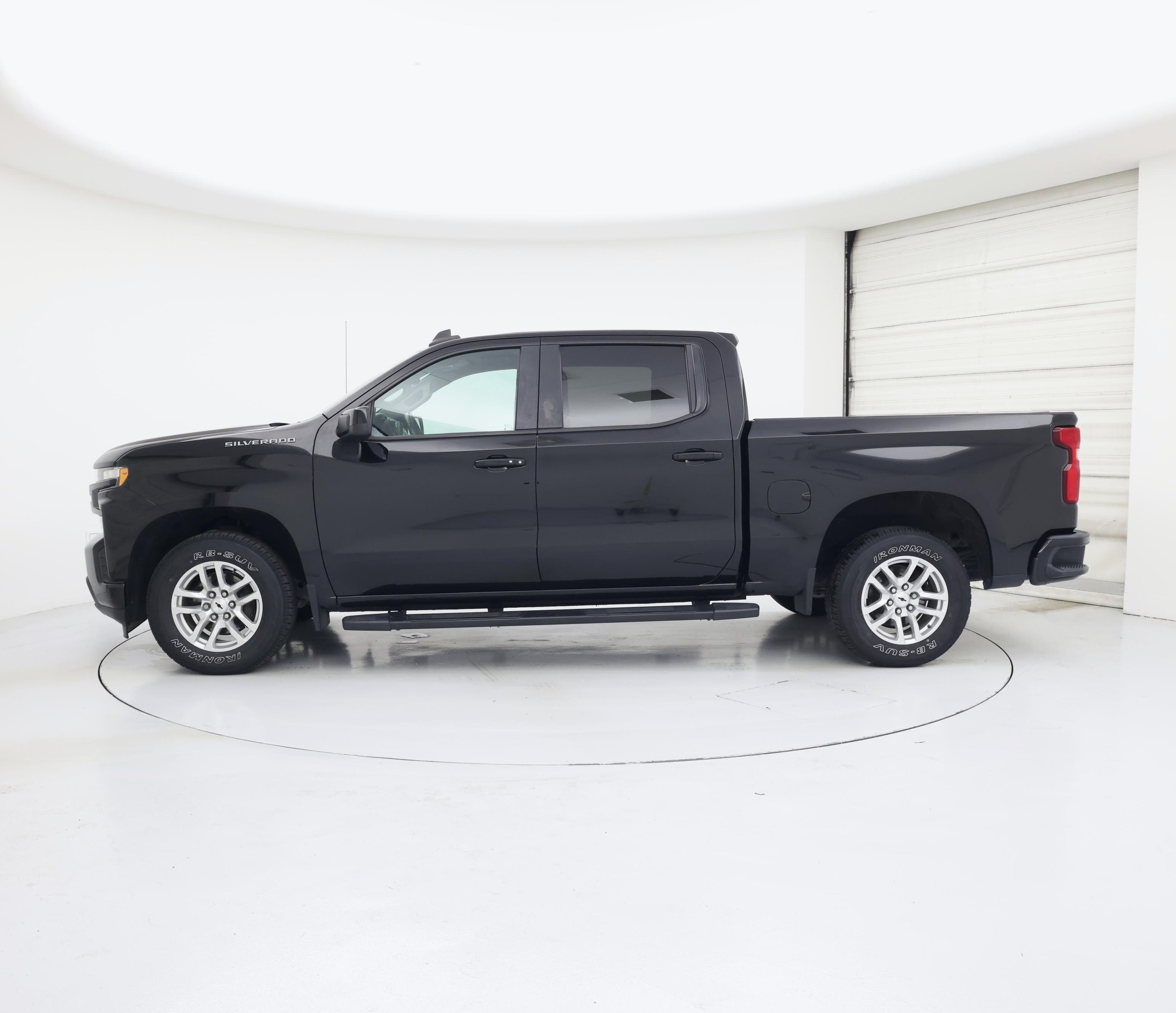 Thumbnail: 2021 Chevrolet Silverado 1500 - 3