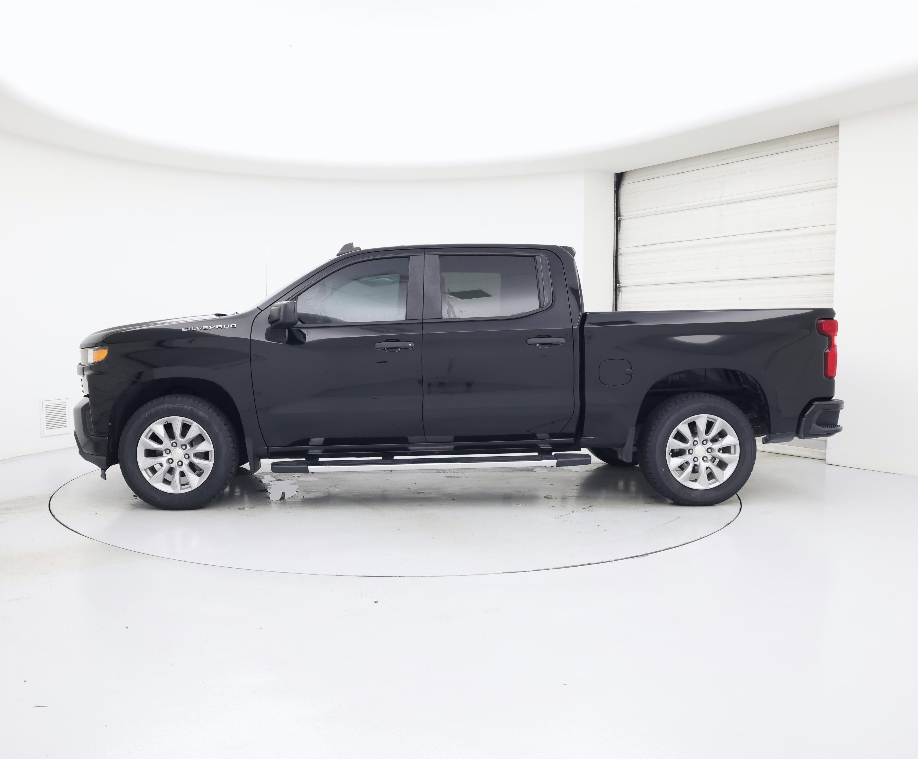 Thumbnail: 2020 Chevrolet Silverado 1500 - 3