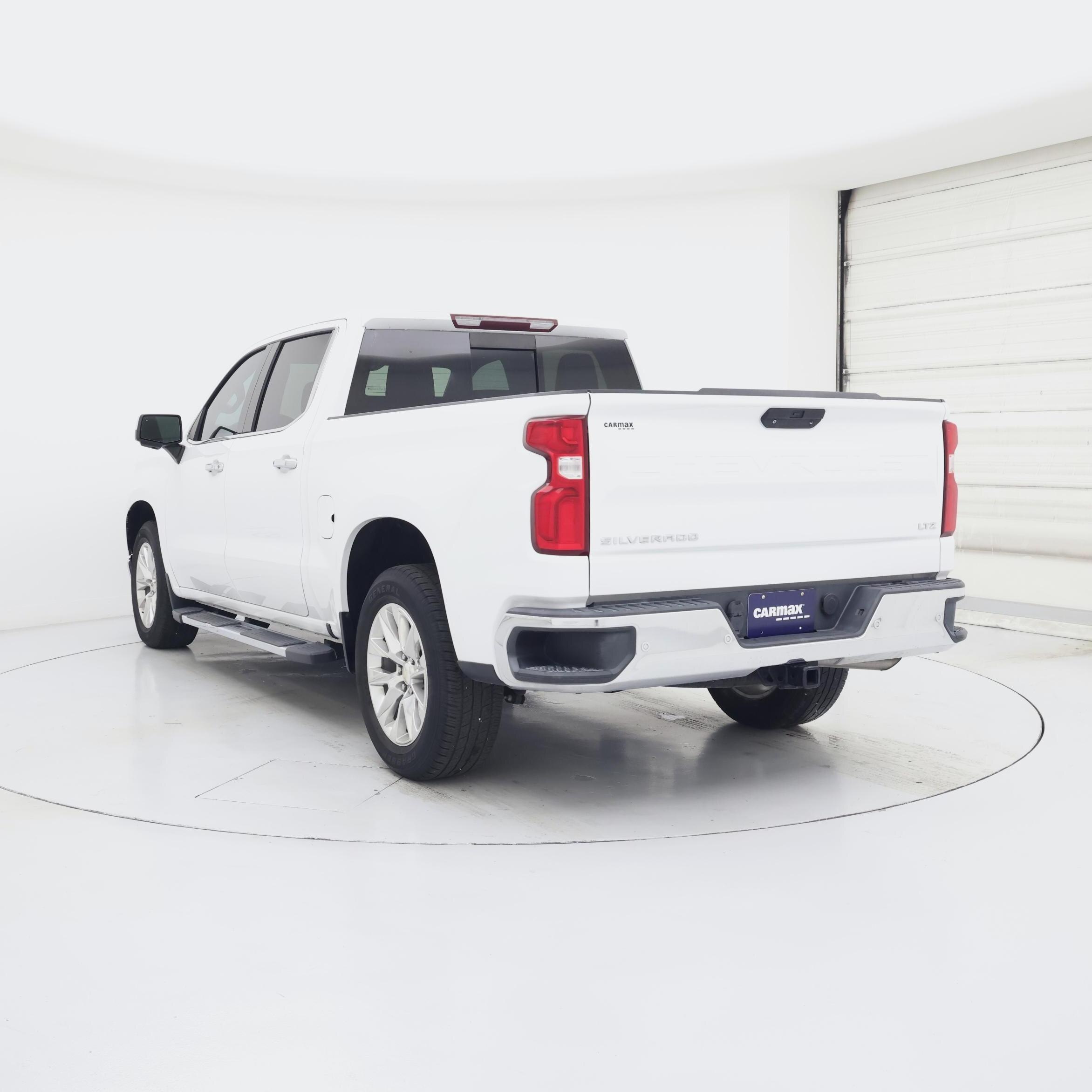 Thumbnail: 2021 Chevrolet Silverado 1500 - 2
