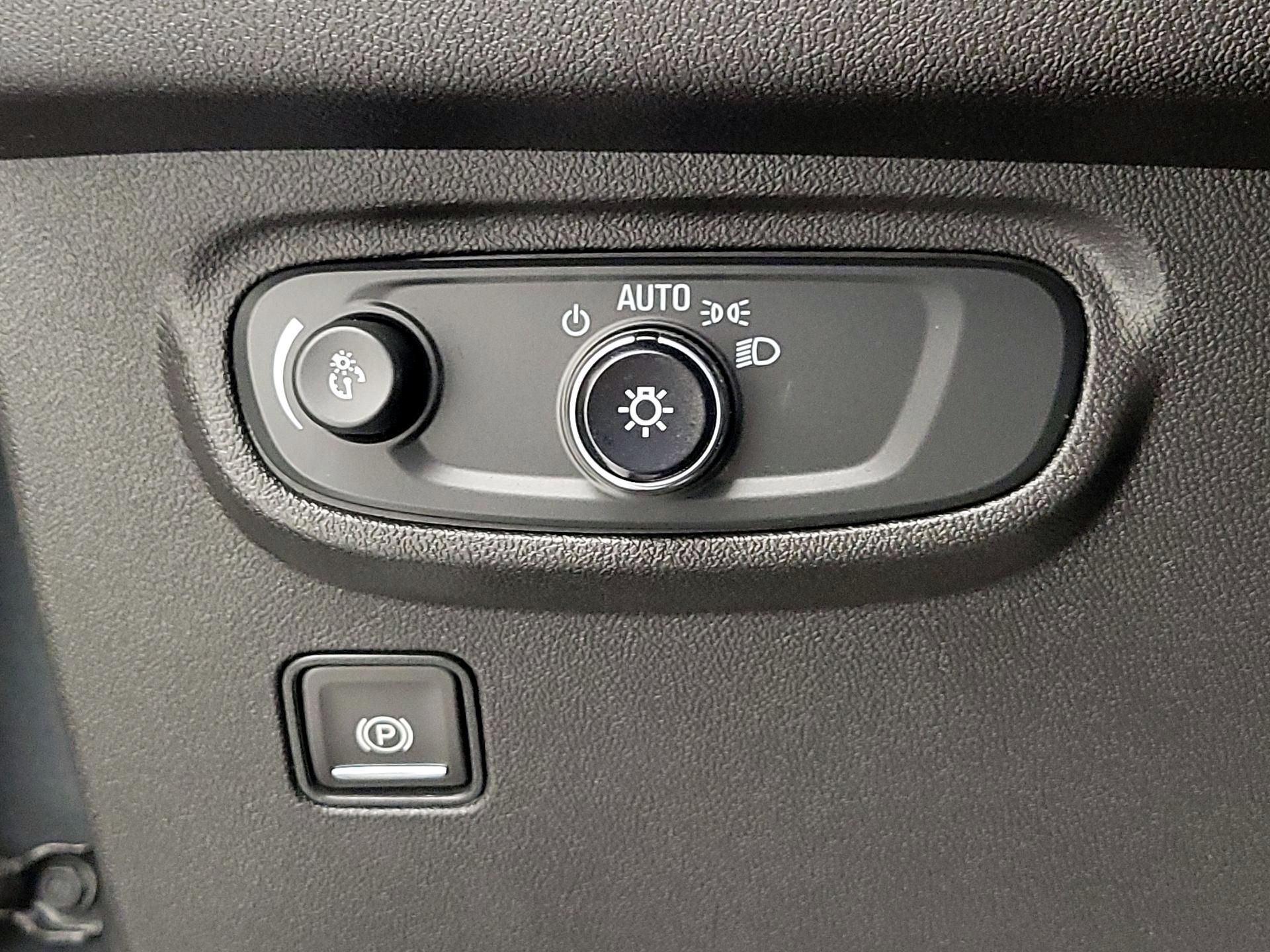 Thumbnail: 2021 GMC Terrain - 13