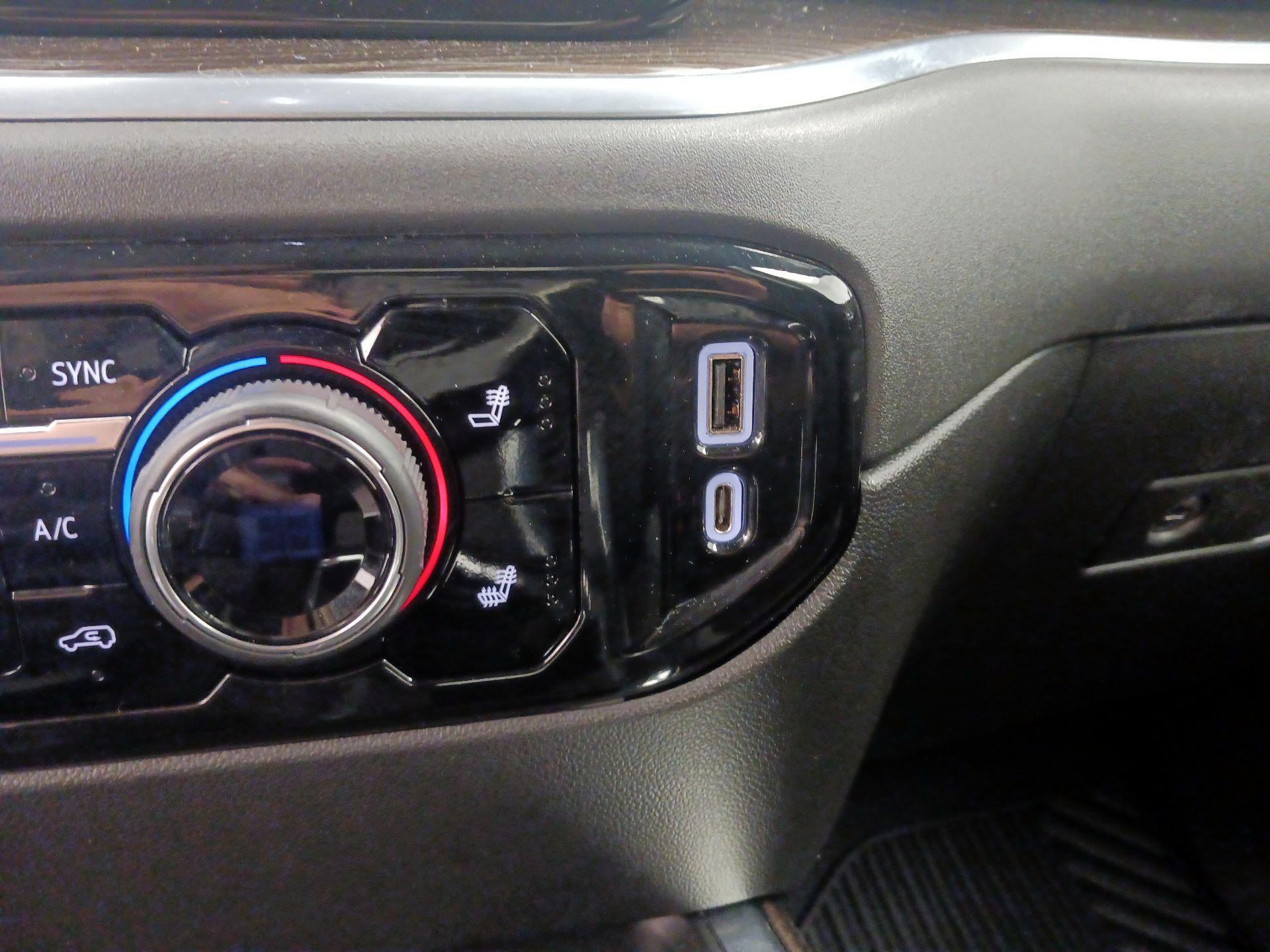 Thumbnail: 2022 Chevrolet Silverado 1500 - 18