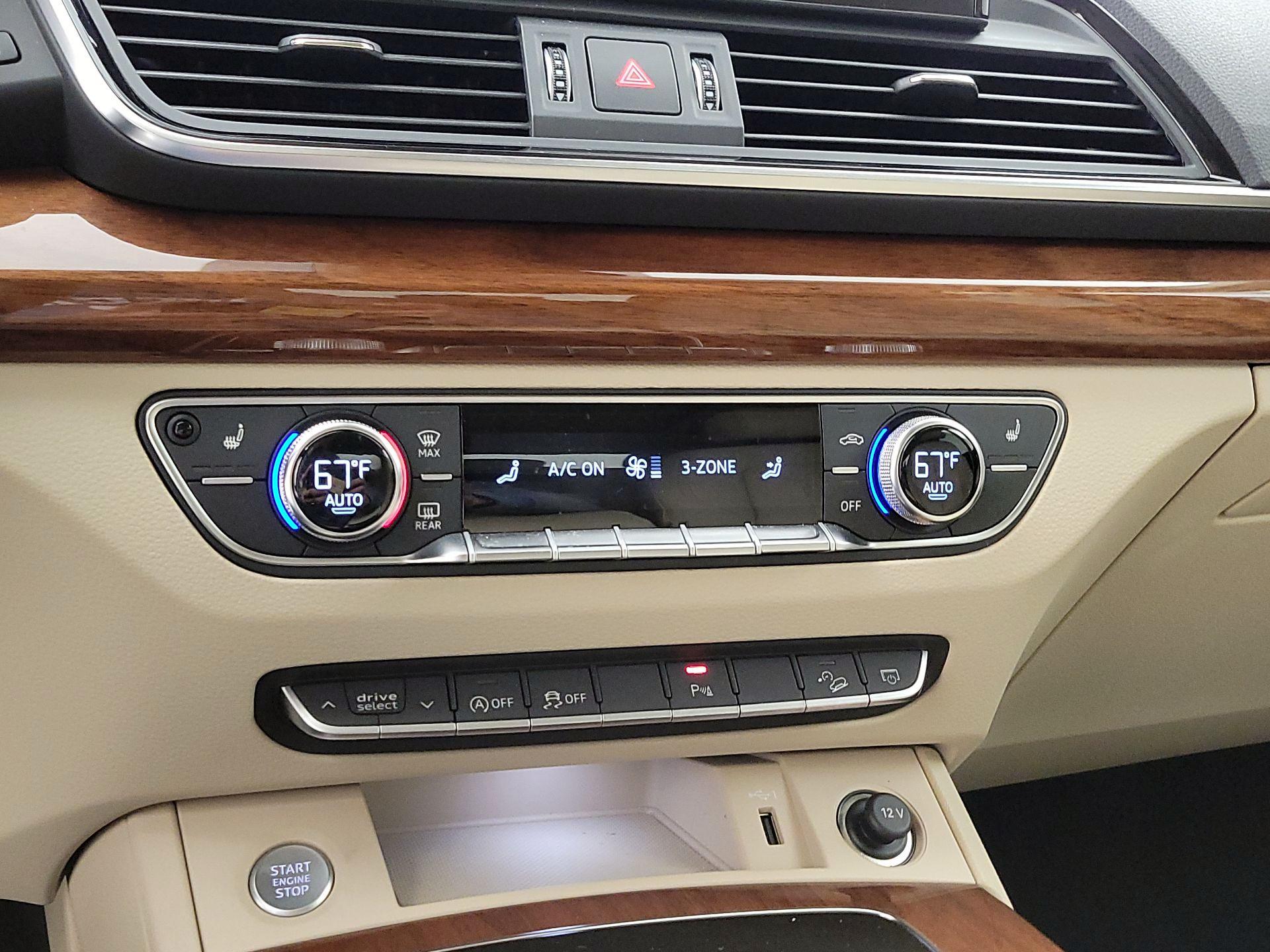 Thumbnail: 2021 Audi Q5 - 16