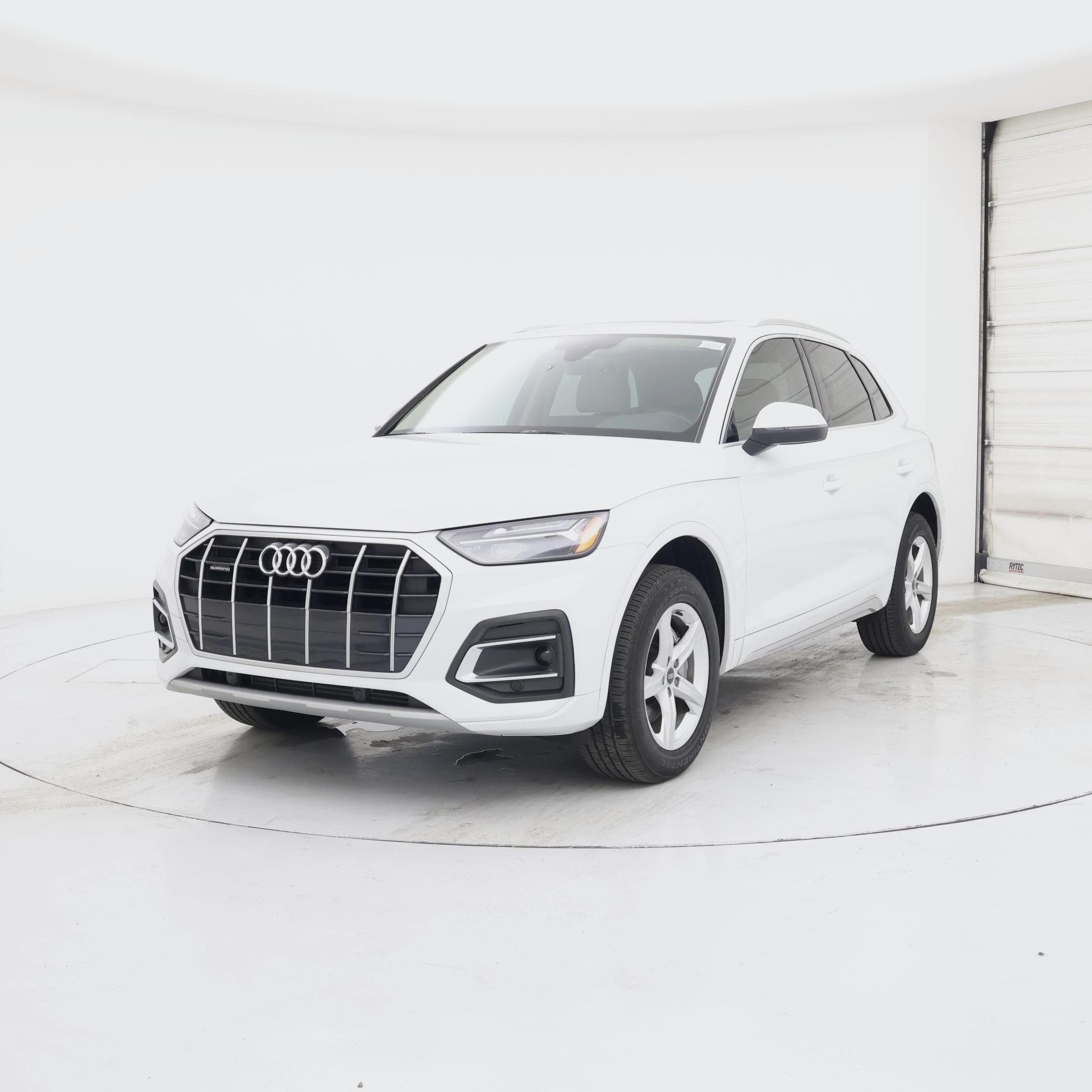Thumbnail: 2021 Audi Q5 - 4