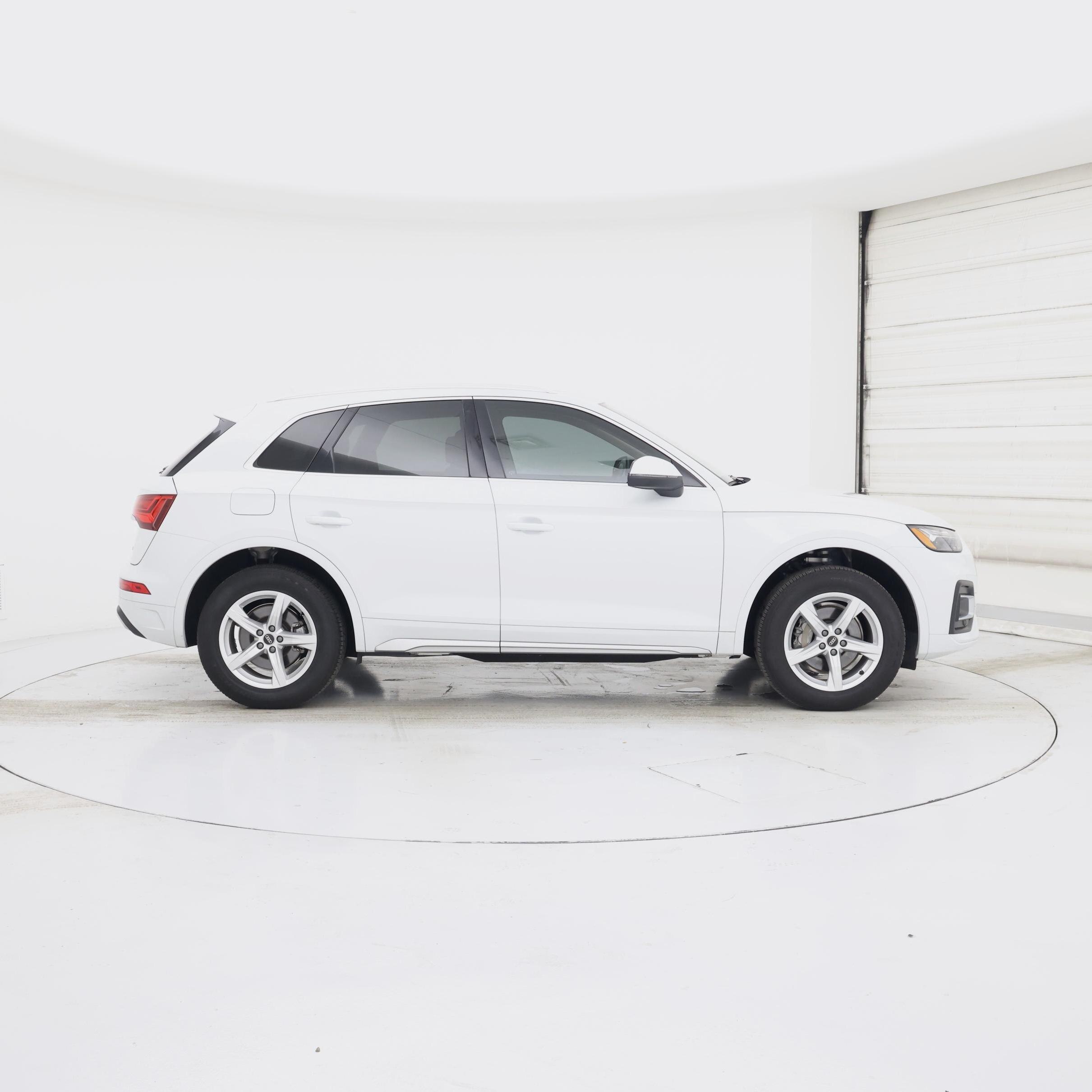 Thumbnail: 2021 Audi Q5 - 7