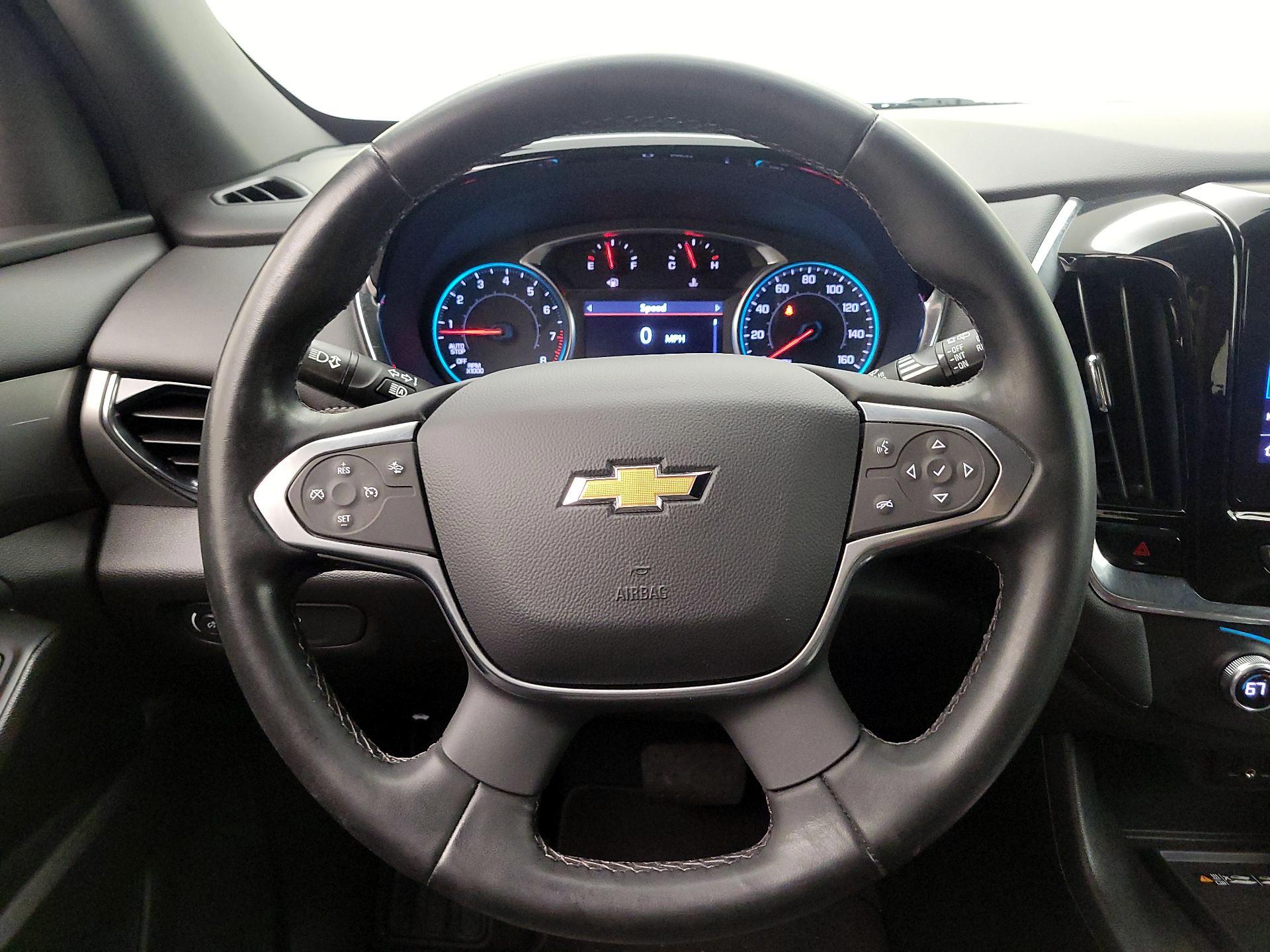Thumbnail: 2023 Chevrolet Traverse - 10