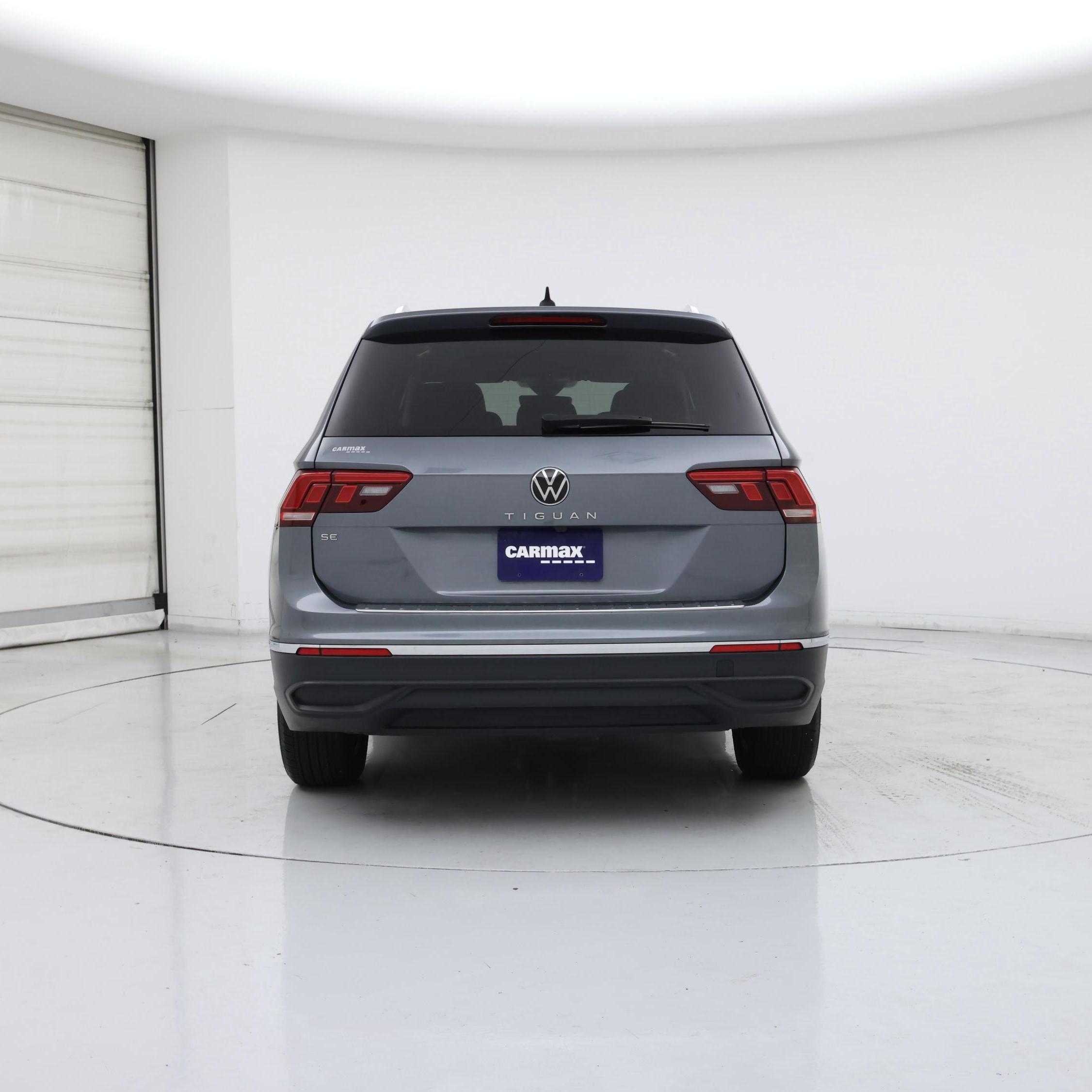 Thumbnail: 2023 Volkswagen Tiguan - 6
