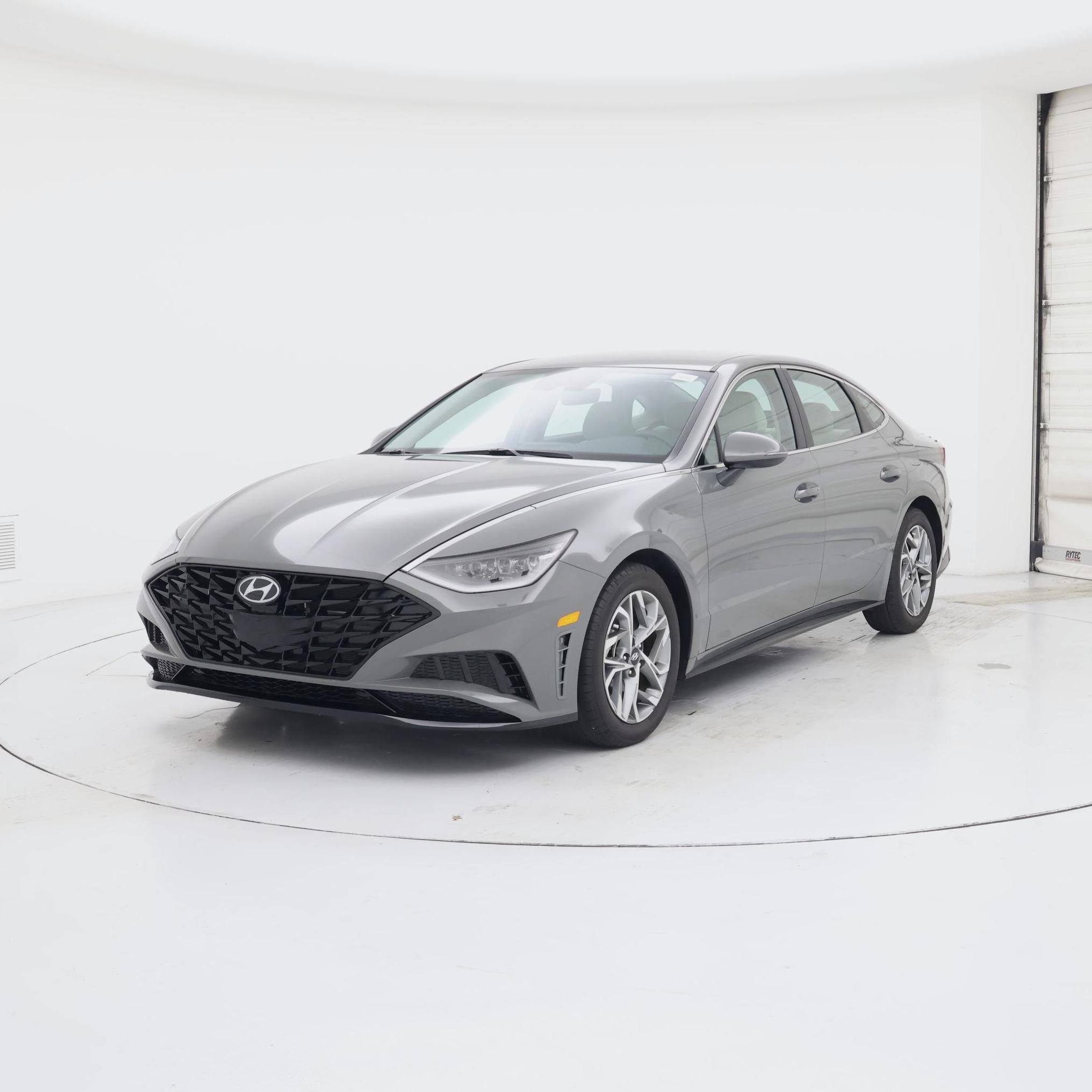 Thumbnail: 2023 Hyundai Sonata - 4
