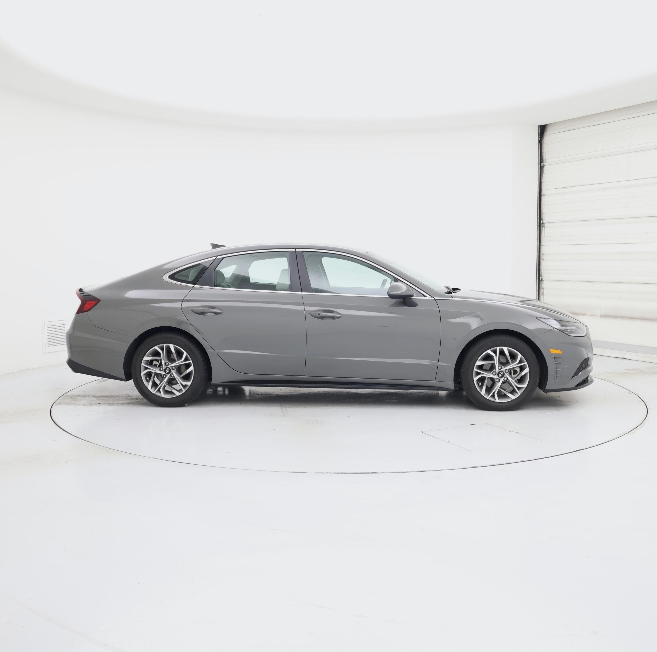 Thumbnail: 2023 Hyundai Sonata - 7