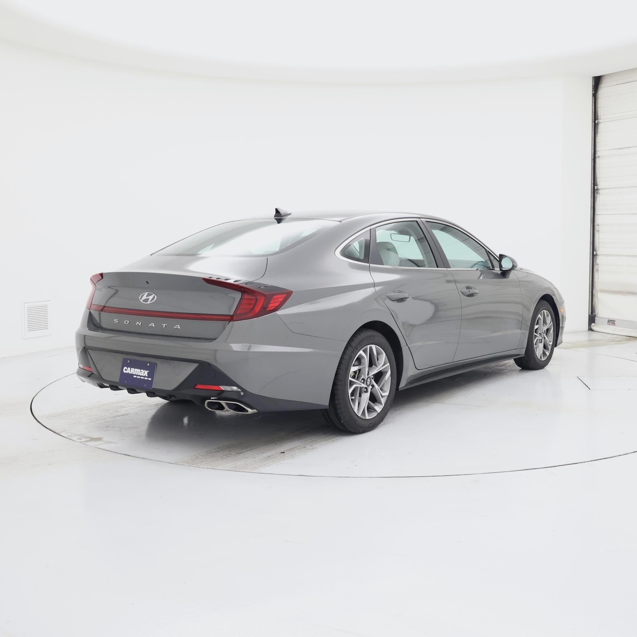 Thumbnail: 2023 Hyundai Sonata - 8