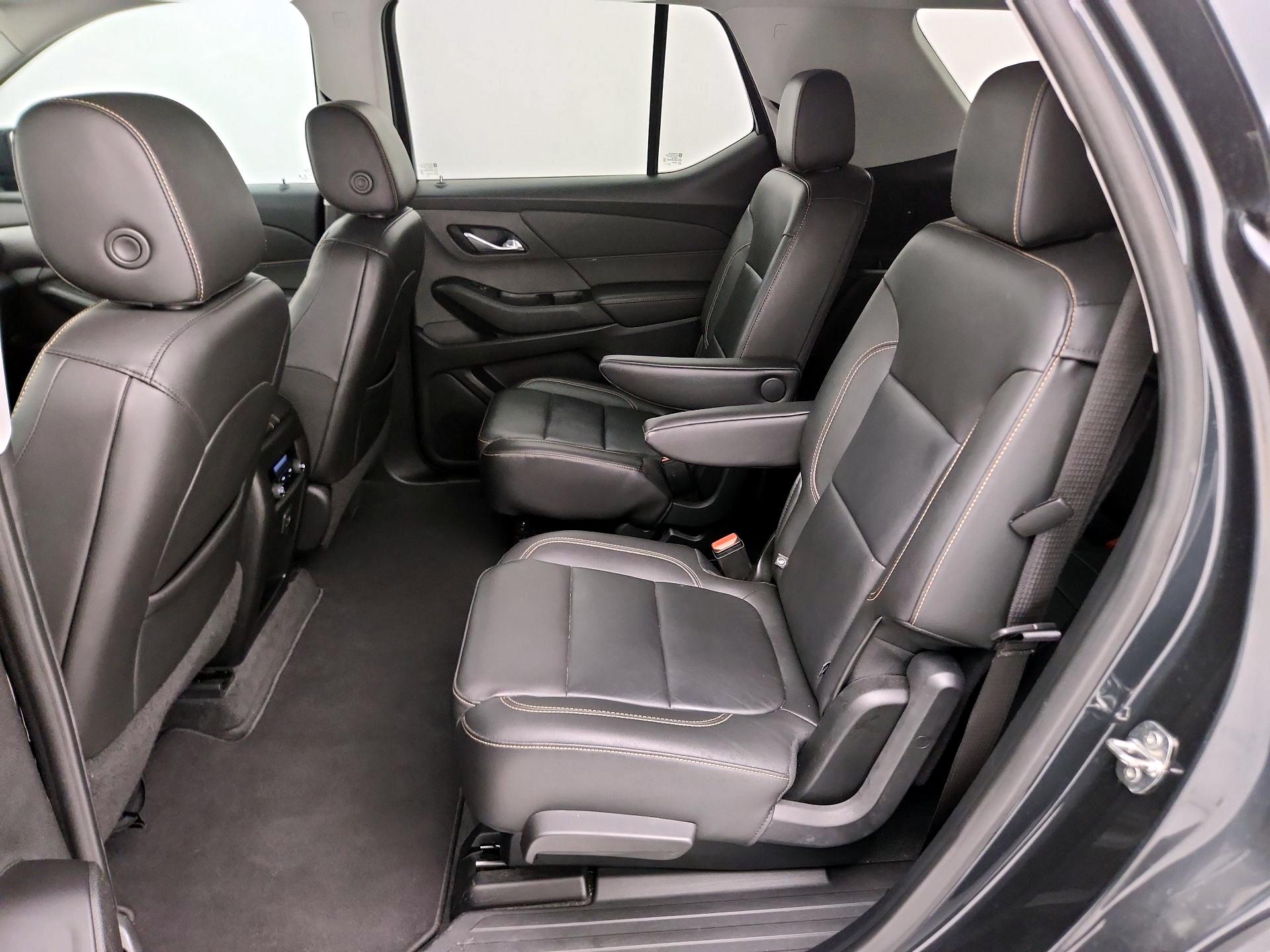 Thumbnail: 2020 Chevrolet Traverse - 19