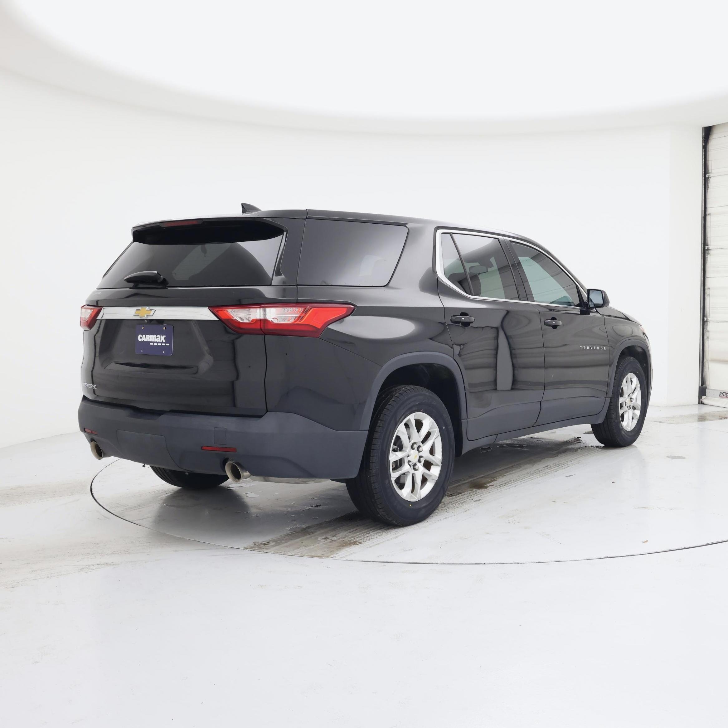 Thumbnail: 2020 Chevrolet Traverse - 8