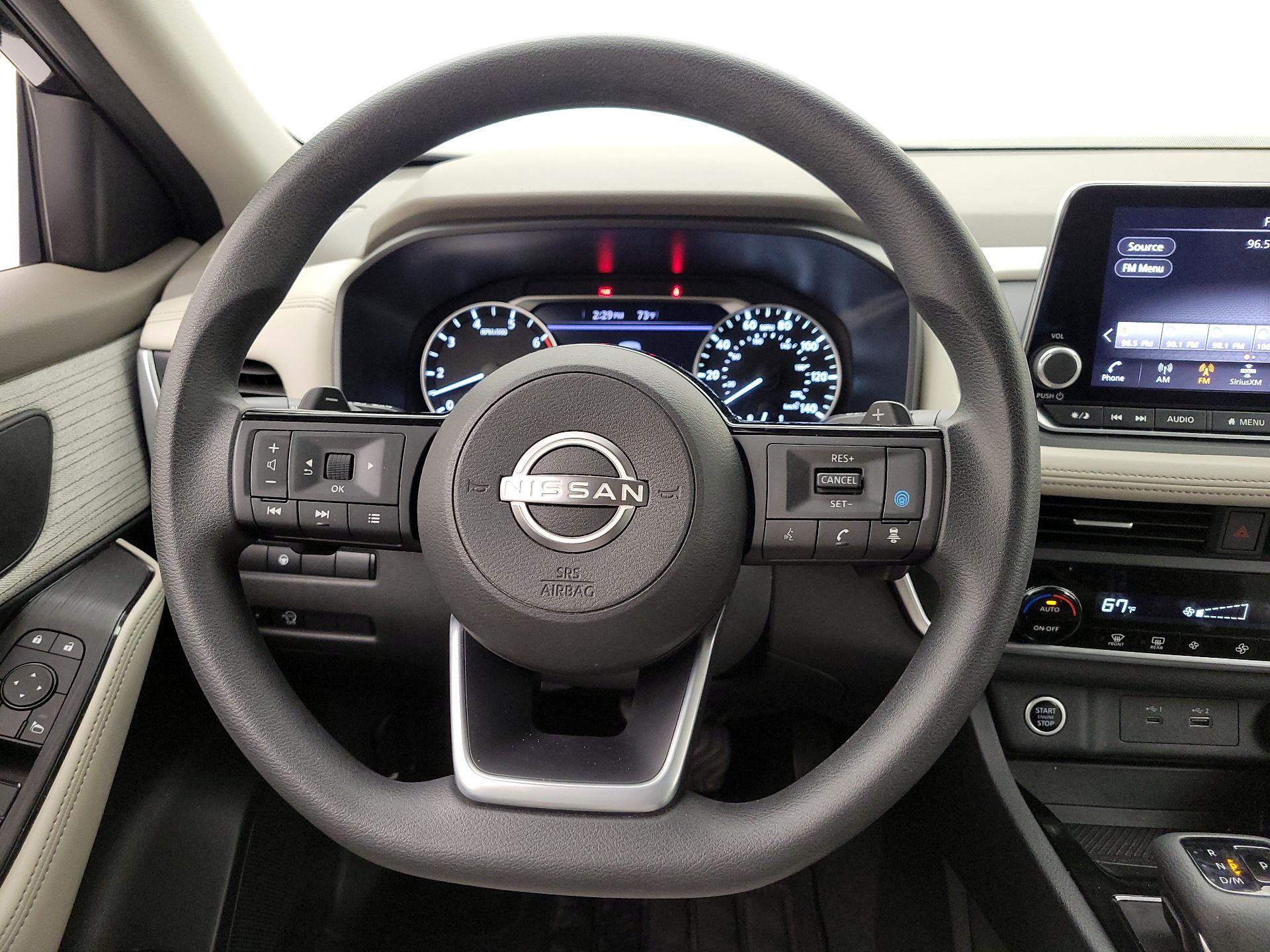Thumbnail: 2023 Nissan Rogue - 10