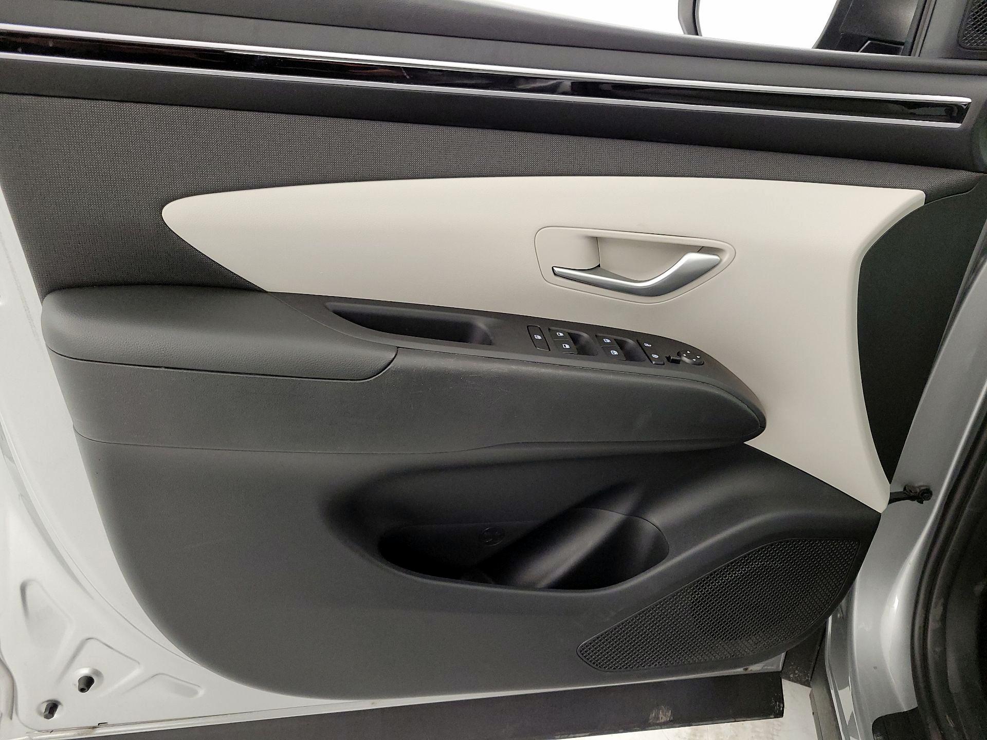 Thumbnail: 2023 Hyundai Tucson - 12