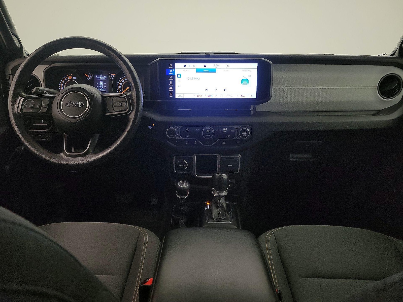 Photo 10