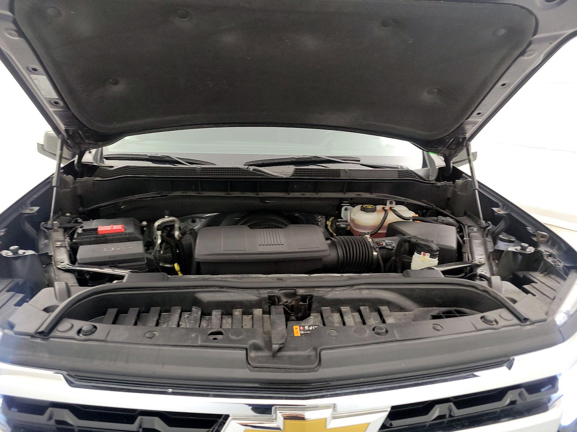 Thumbnail: 2023 Chevrolet Silverado 1500 - 17
