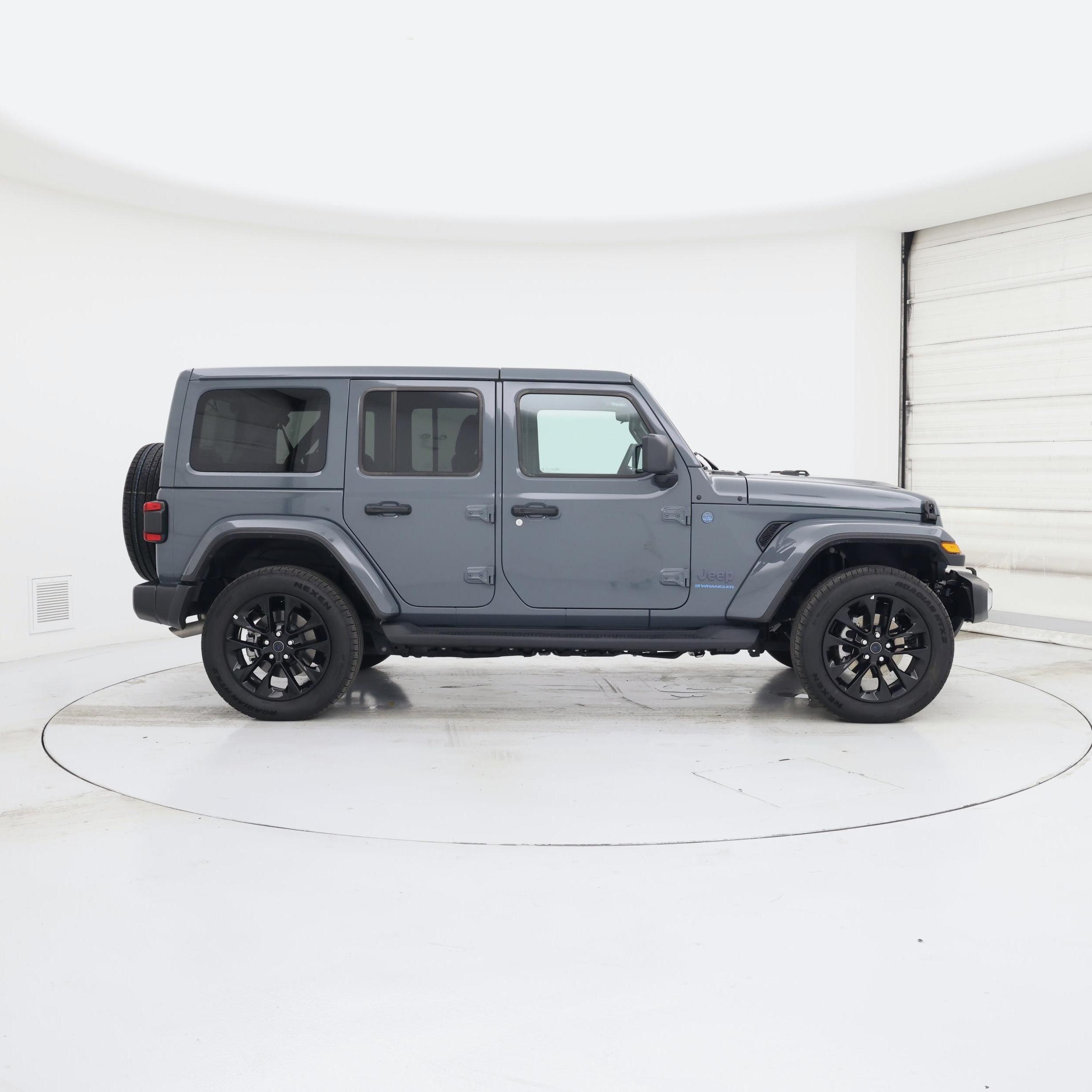 Thumbnail: 2025 Jeep Wrangler - 7