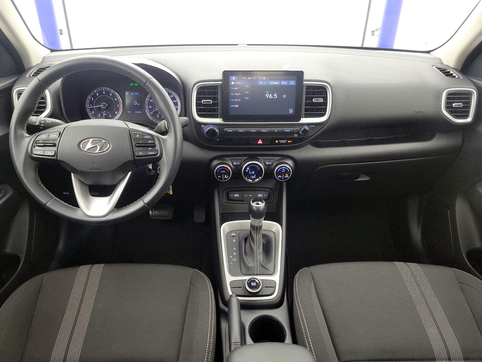 Thumbnail: 2022 Hyundai Venue - 9