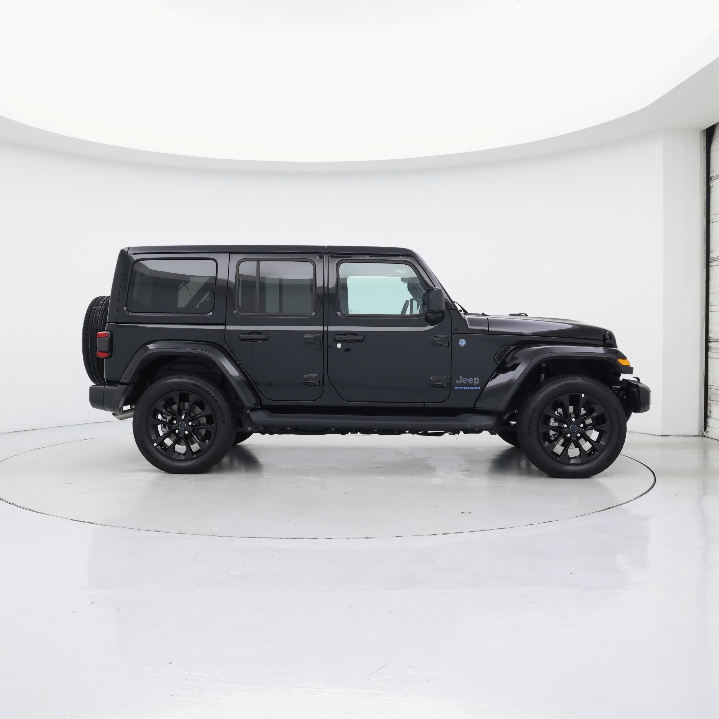 Thumbnail: 2025 Jeep Wrangler - 7