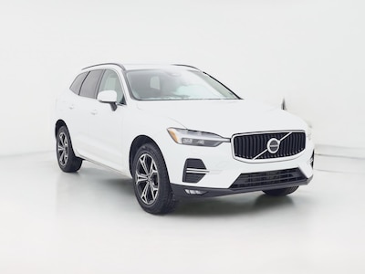 2022 Volvo XC60 B5 Momentum