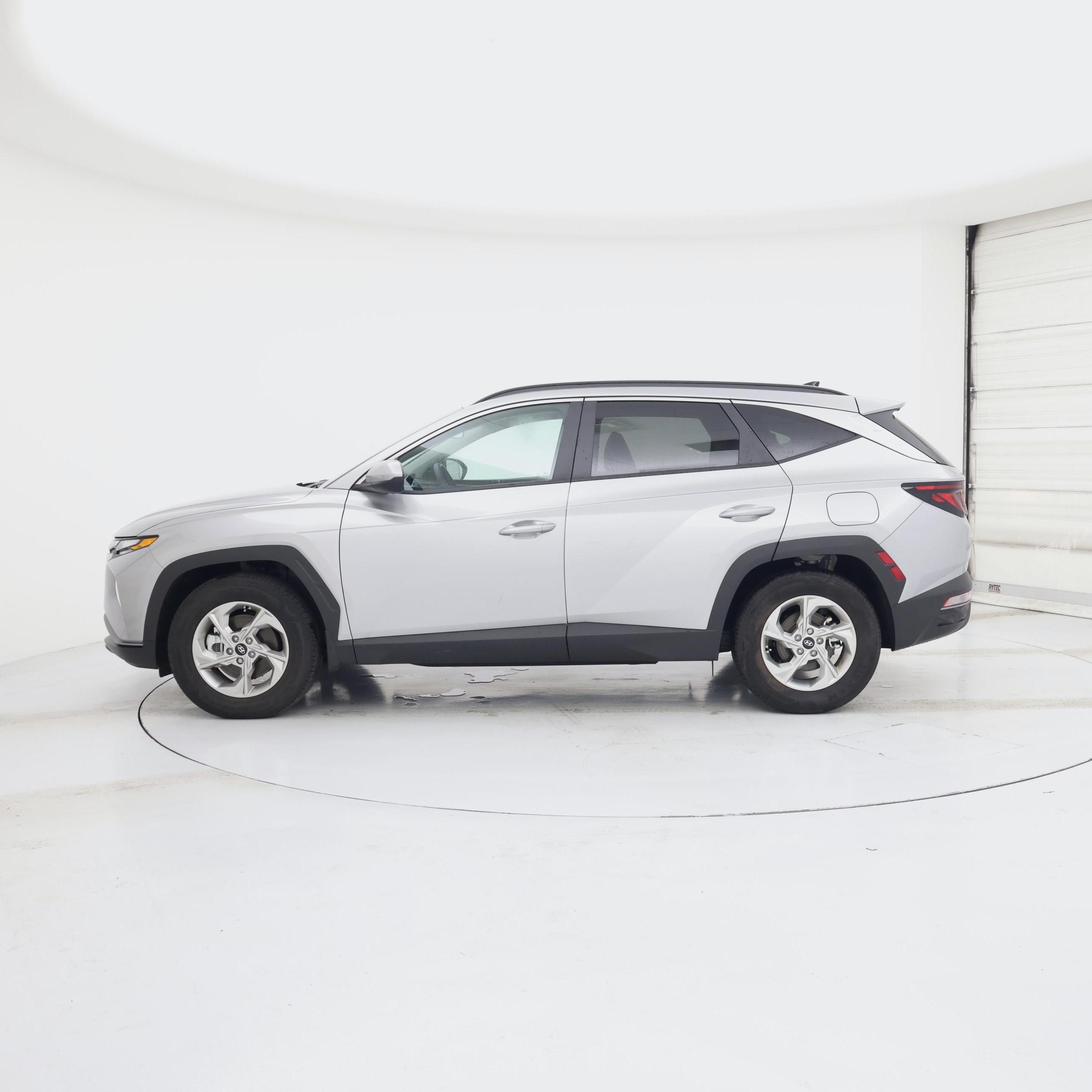 Thumbnail: 2024 Hyundai Tucson - 3