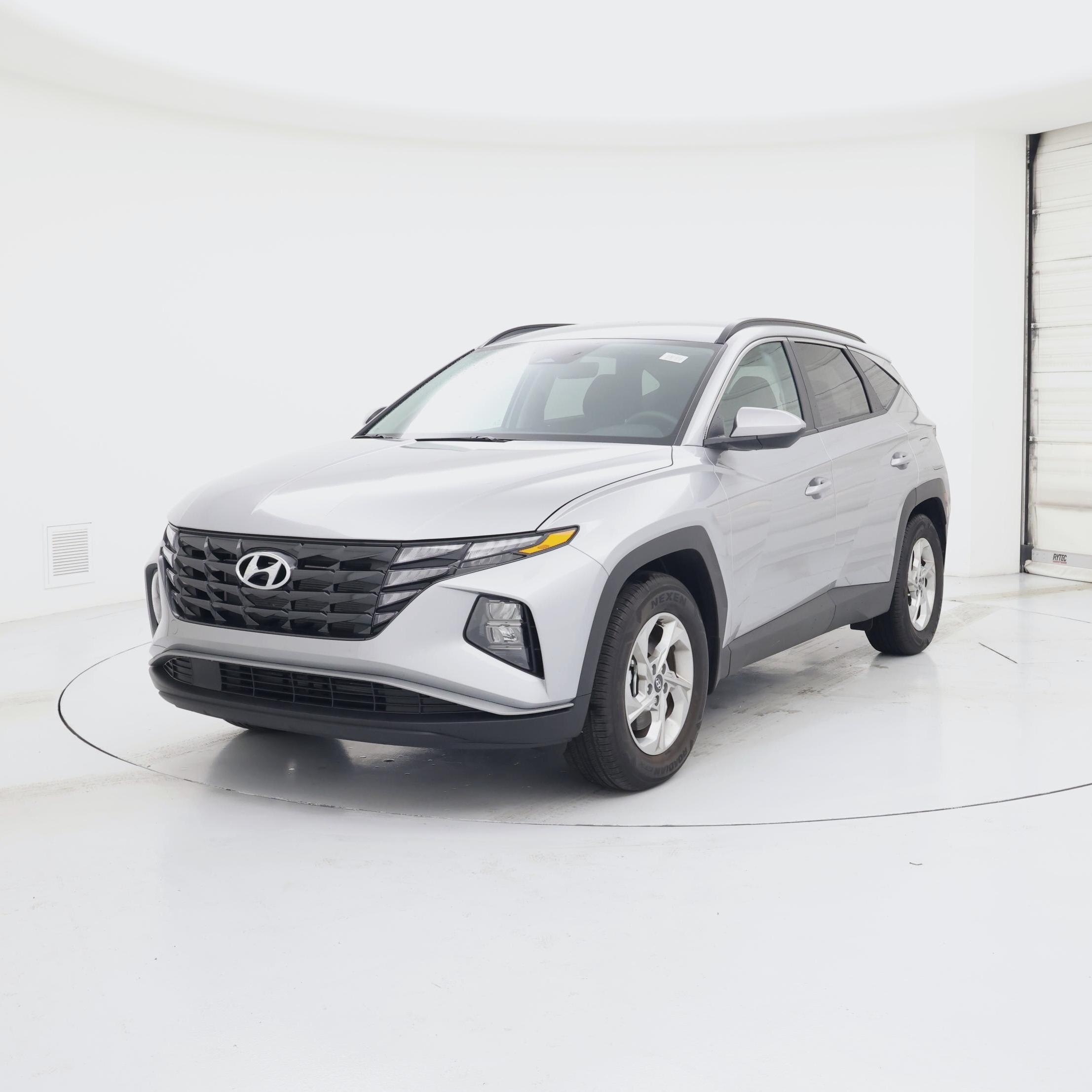 Thumbnail: 2024 Hyundai Tucson - 4
