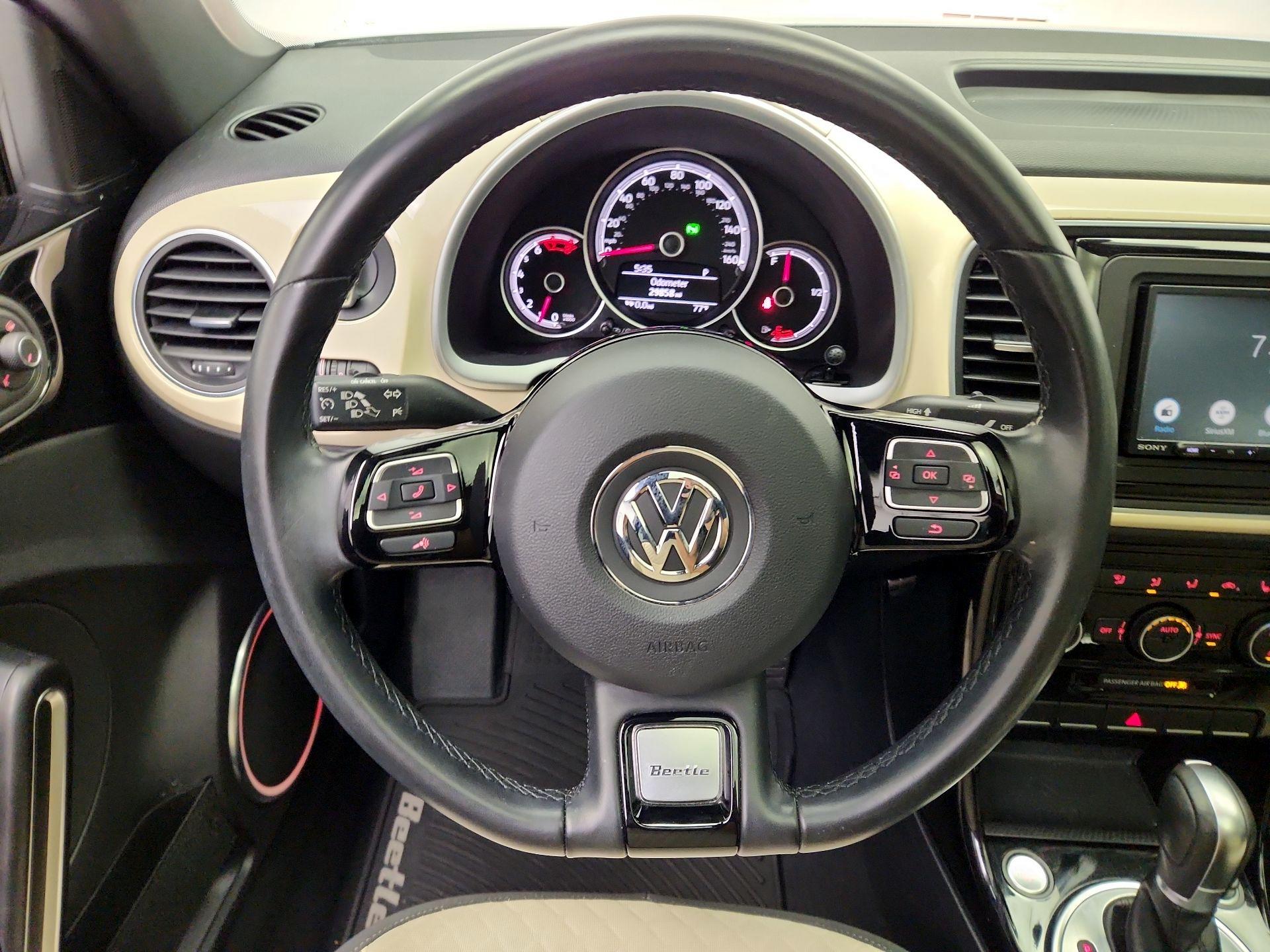 Thumbnail: 2019 Volkswagen Beetle - 10