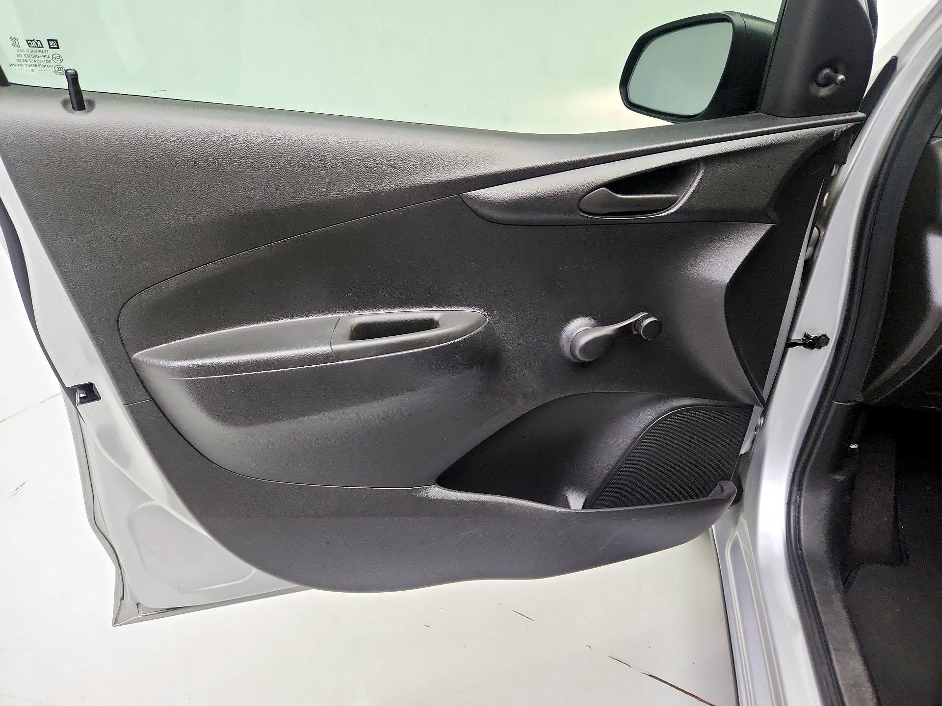 Thumbnail: 2016 Chevrolet Spark - 12