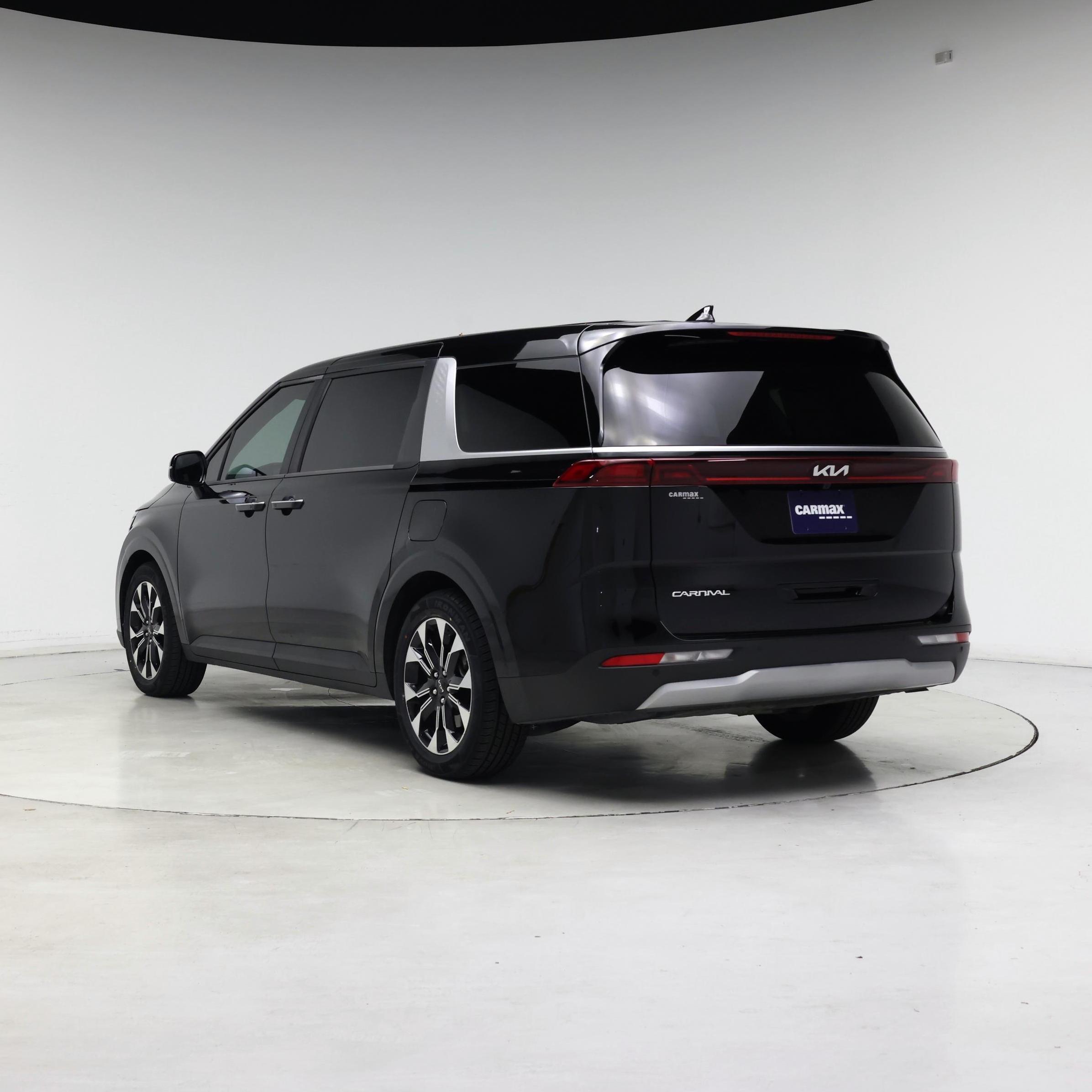 Thumbnail: 2024 Kia Carnival - 2