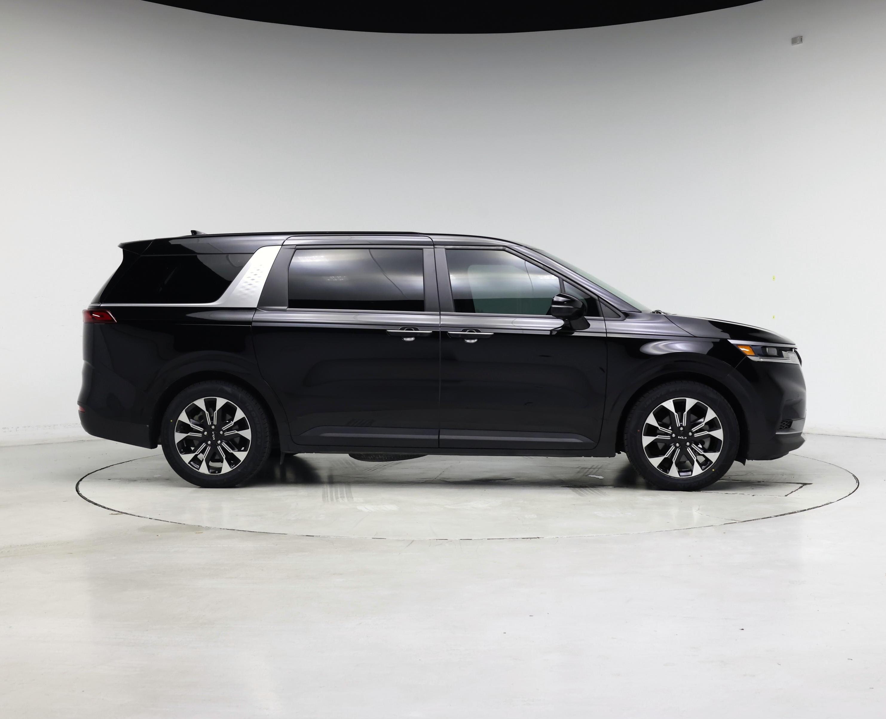 Thumbnail: 2024 Kia Carnival - 7