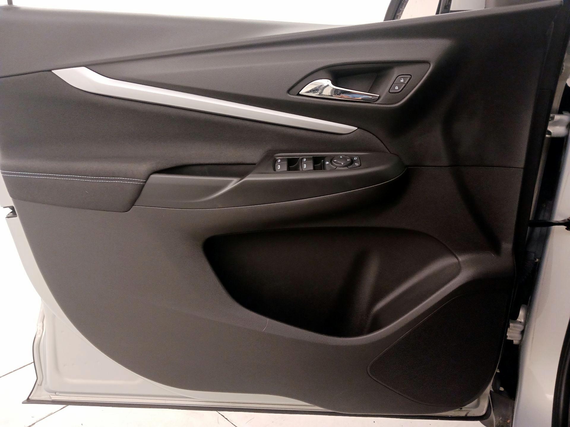 Thumbnail: 2022 Chevrolet Bolt EUV - 12