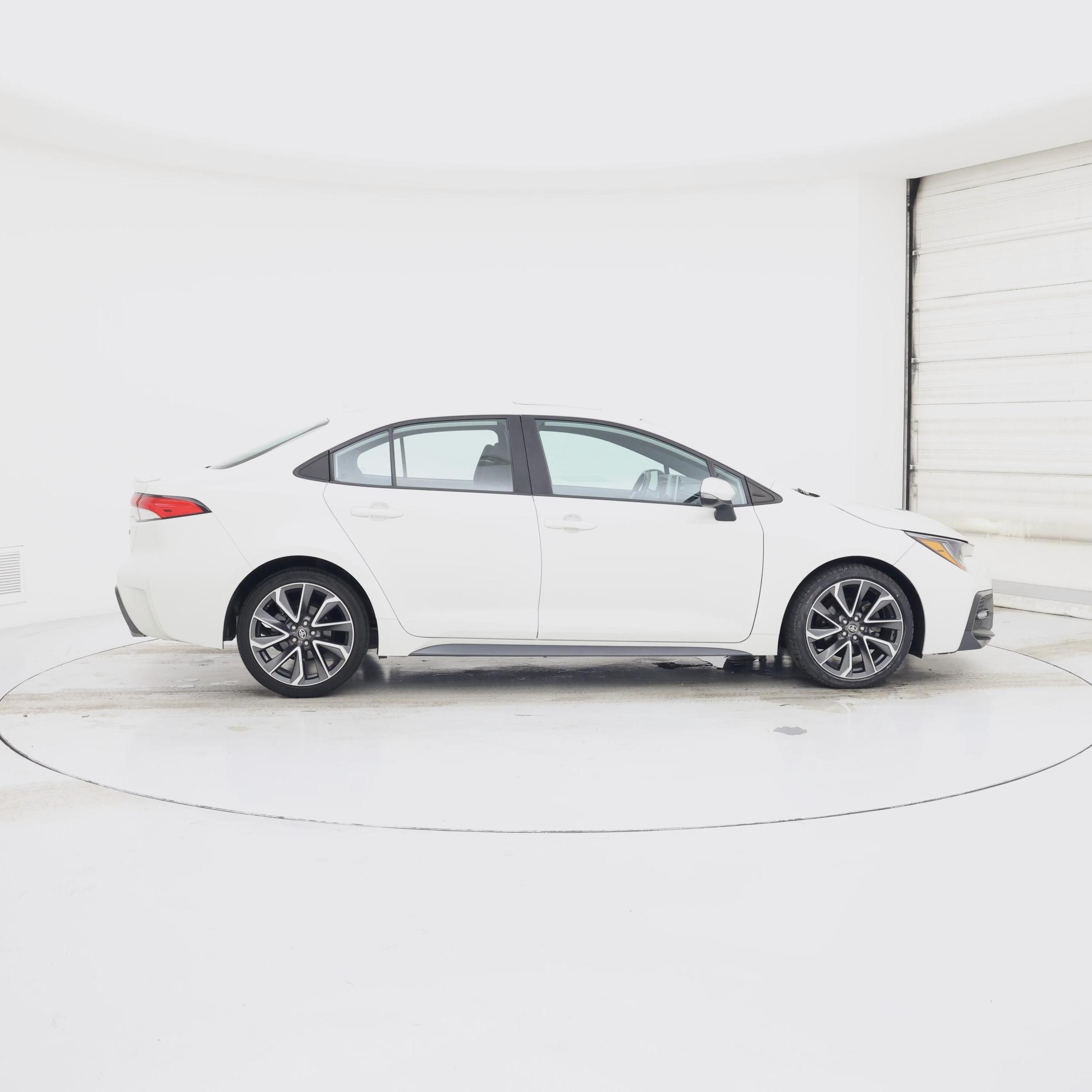 Thumbnail: 2021 Toyota Corolla - 7