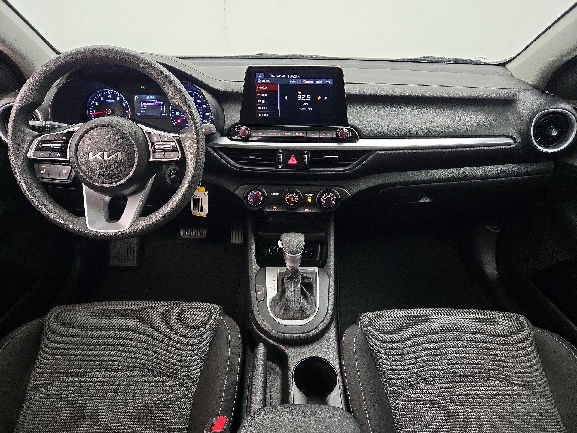 Thumbnail: 2023 Kia Forte - 9