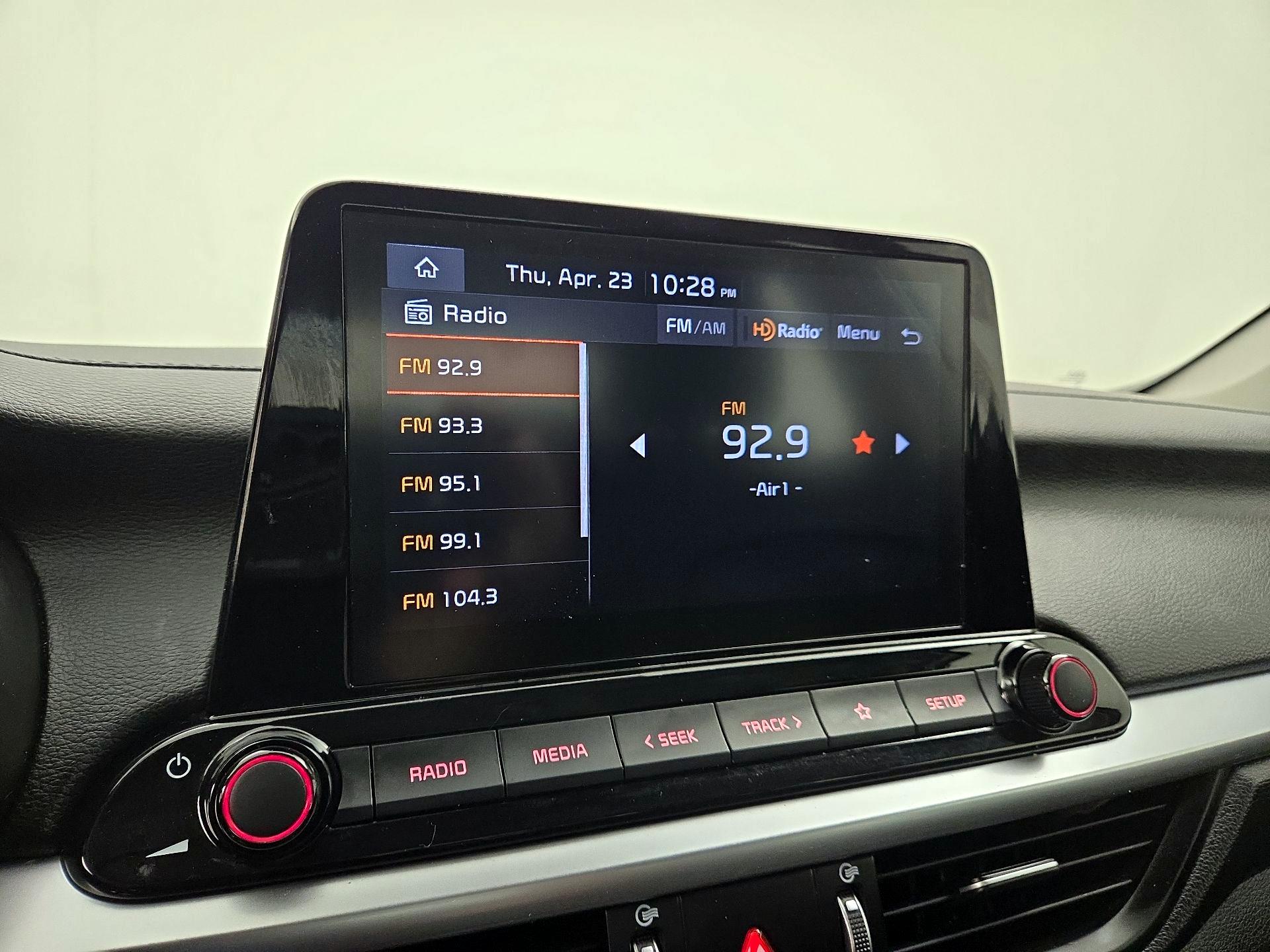 Thumbnail: 2023 Kia Forte - 15