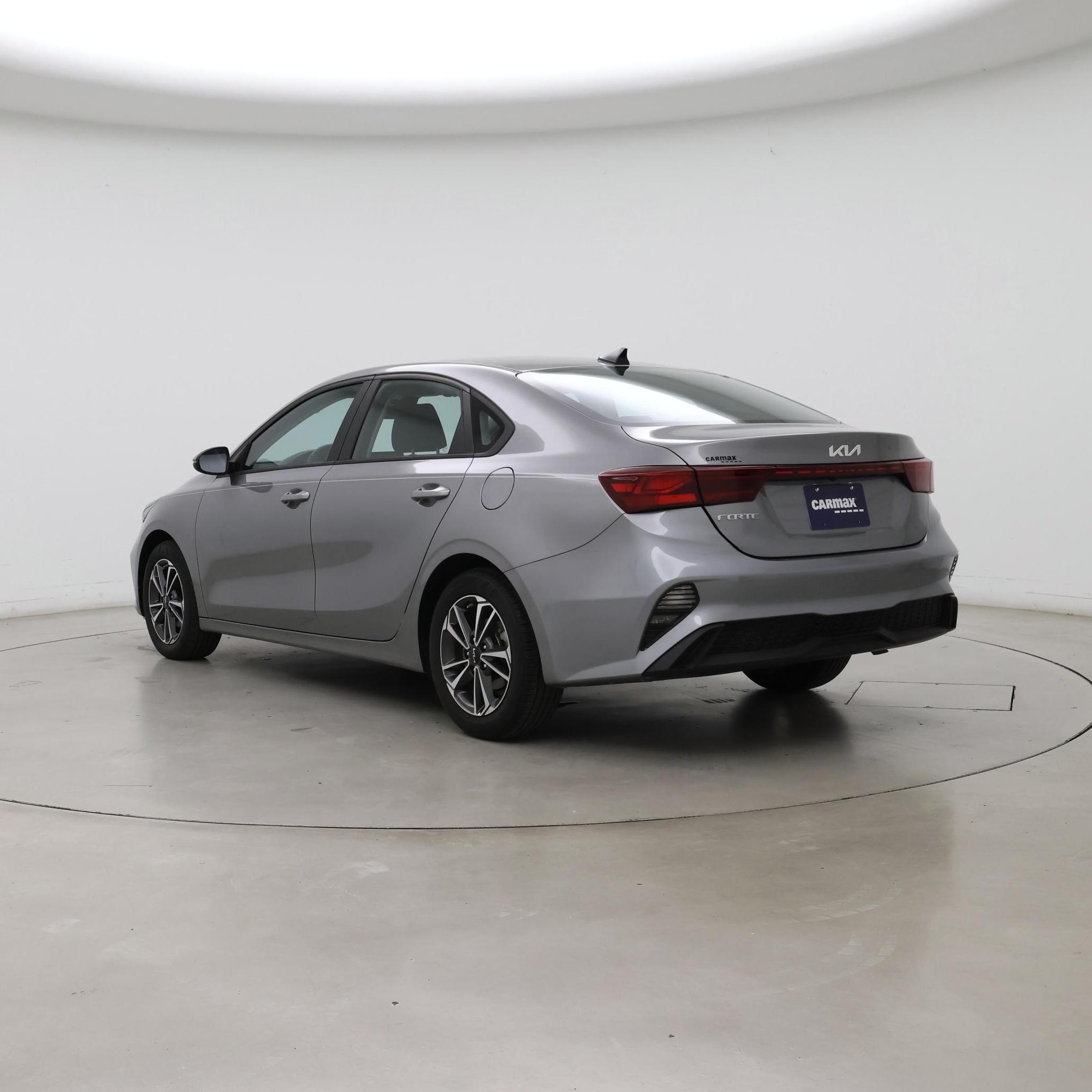Thumbnail: 2023 Kia Forte - 2