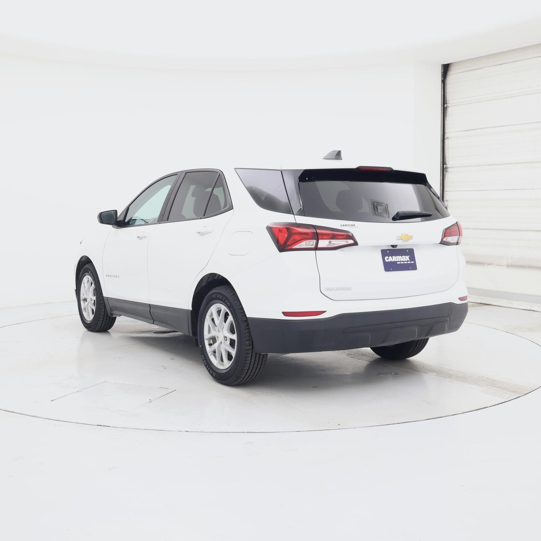 Thumbnail: 2022 Chevrolet Equinox - 2