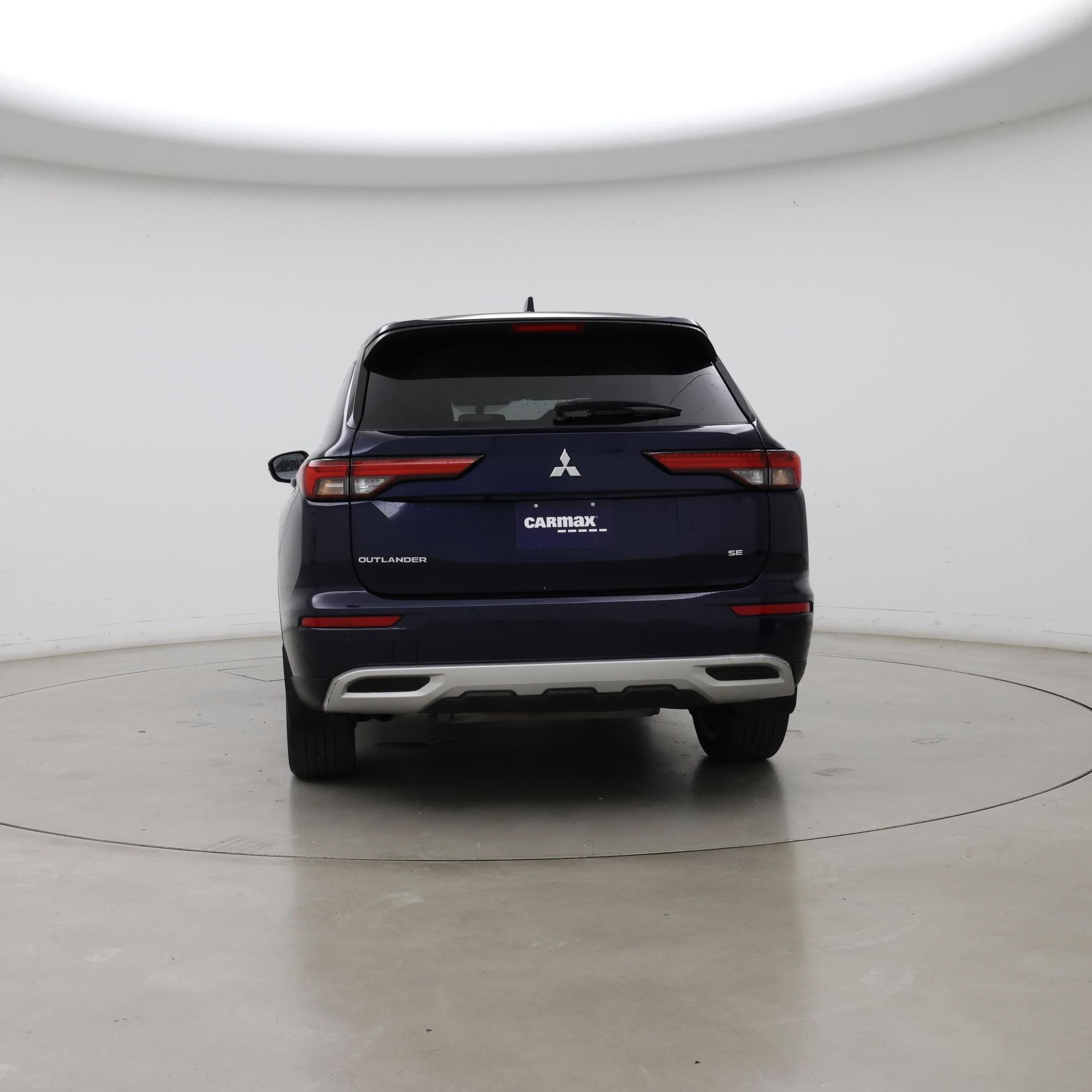 Thumbnail: 2024 Mitsubishi Outlander - 6