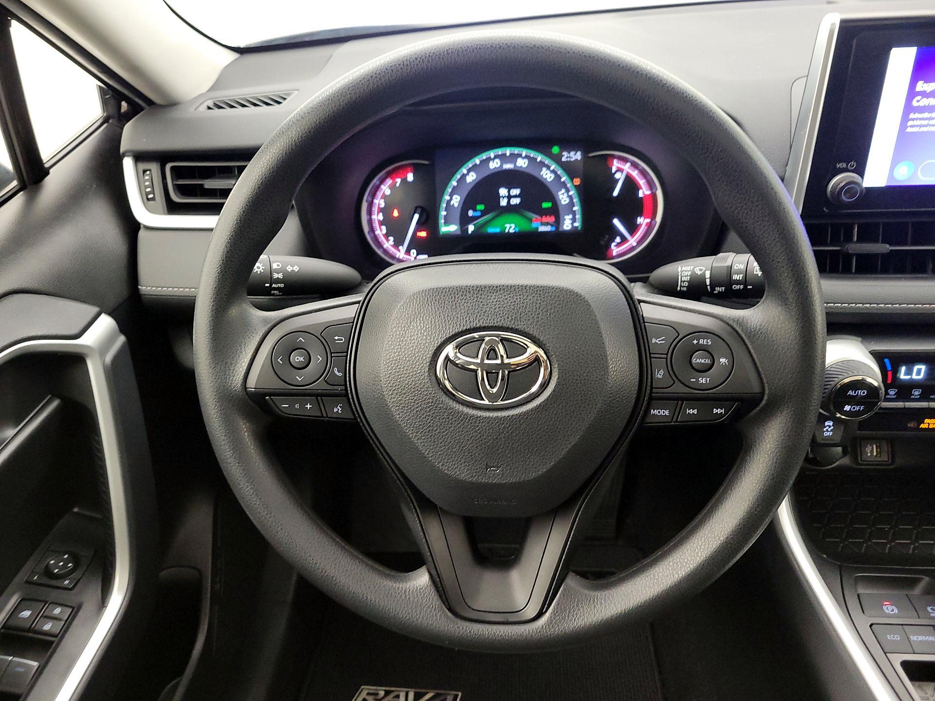 Thumbnail: 2023 Toyota RAV4 - 10