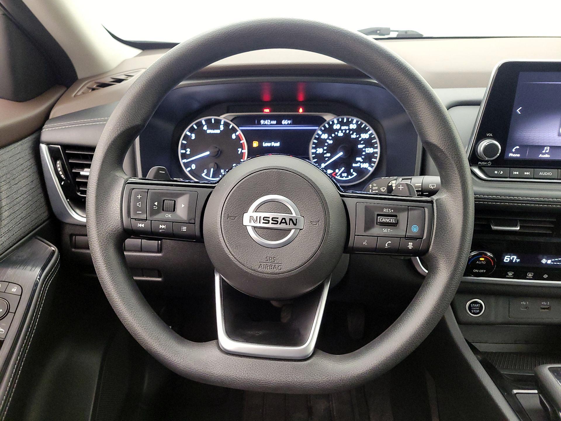 Thumbnail: 2021 Nissan Rogue - 10