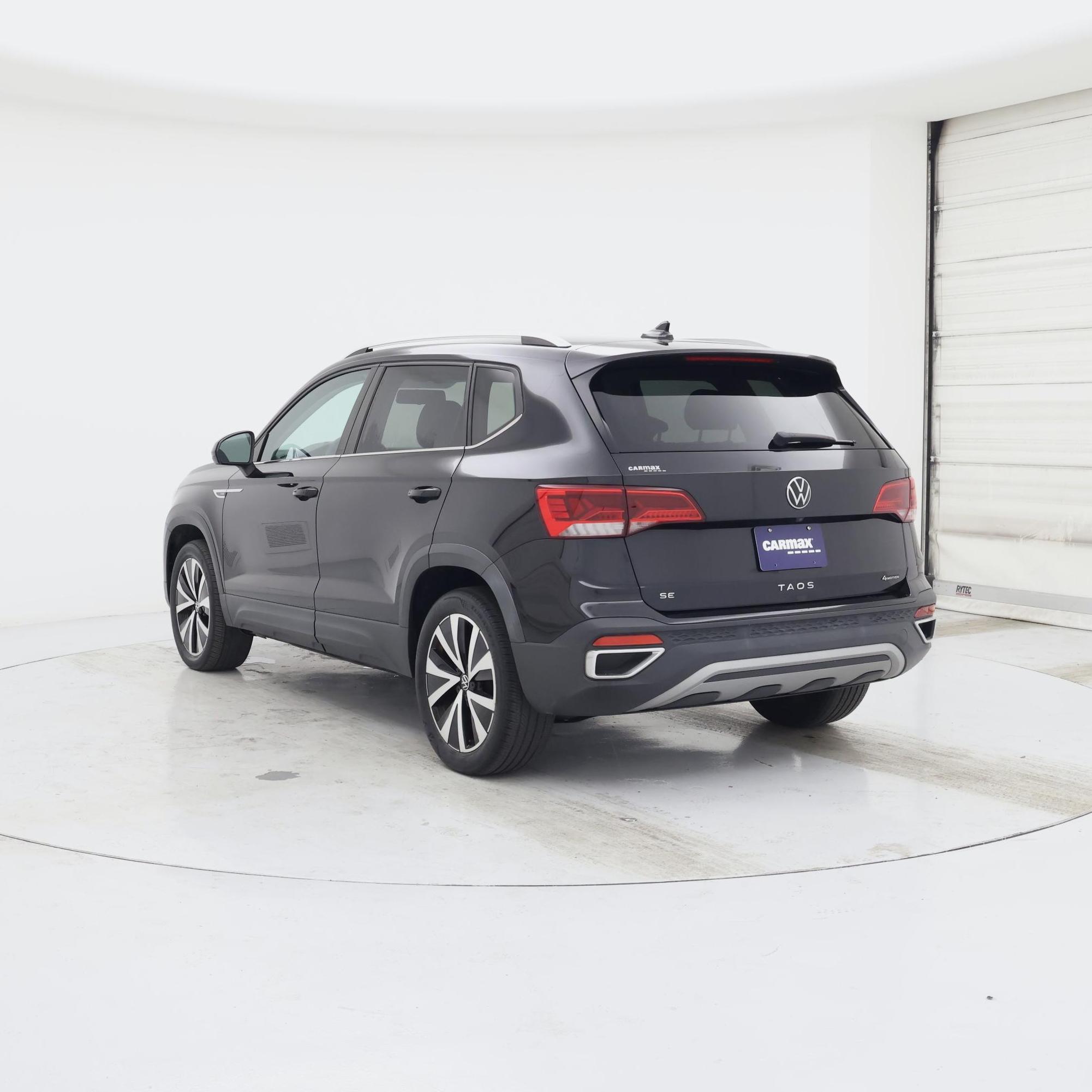 Thumbnail: 2022 Volkswagen Taos - 2