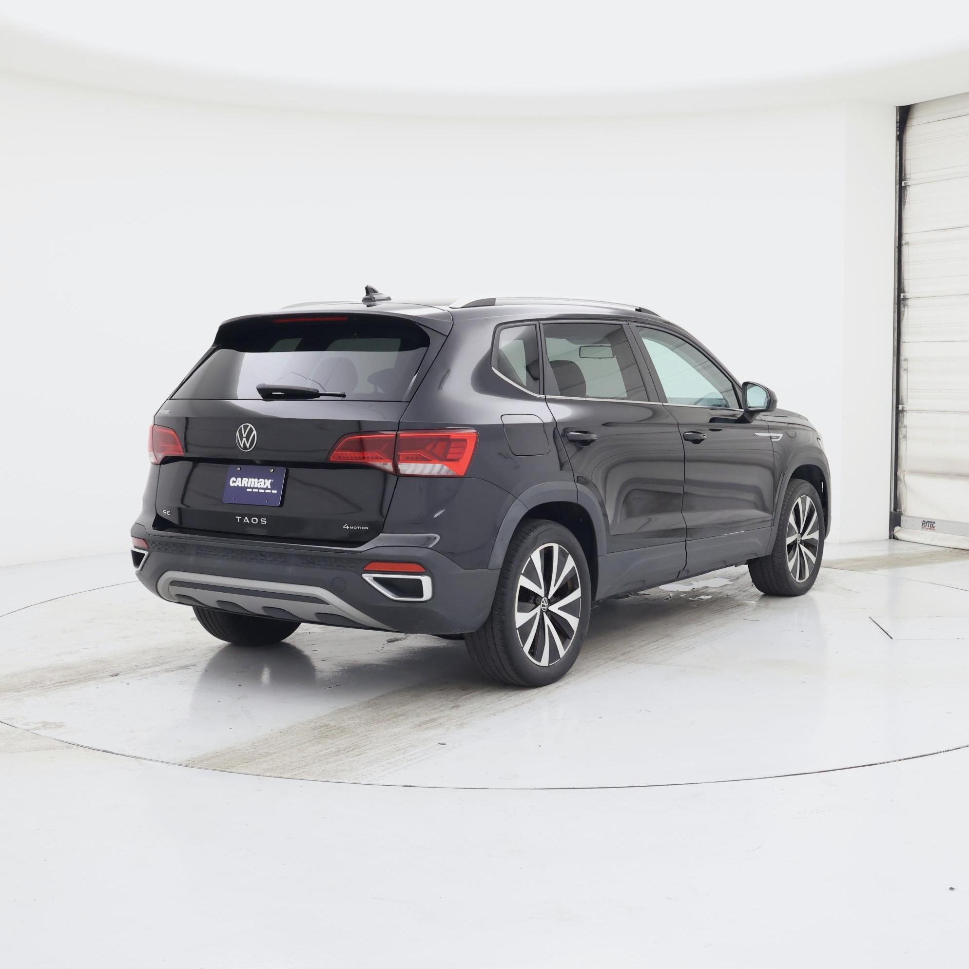 Thumbnail: 2022 Volkswagen Taos - 8