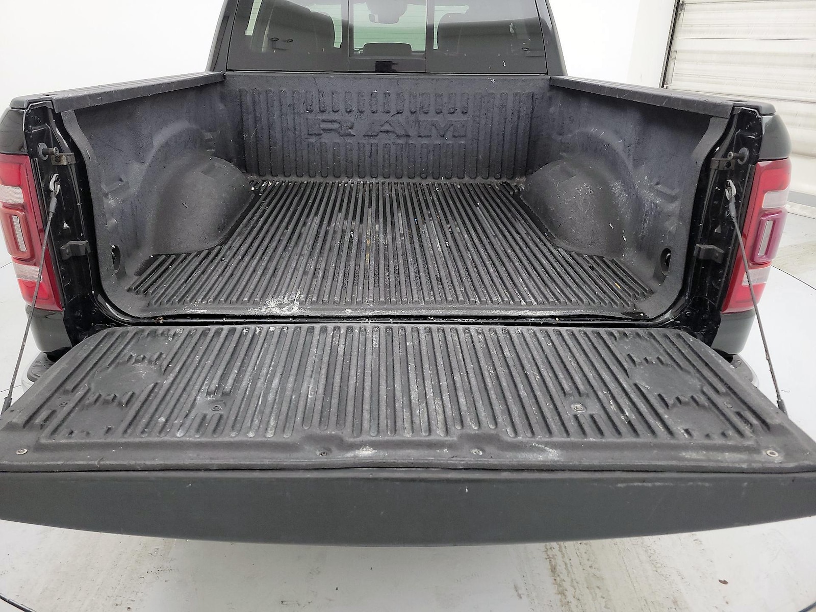 2022 RAM Ram 1500 Pickup Laramie - Photo 17
